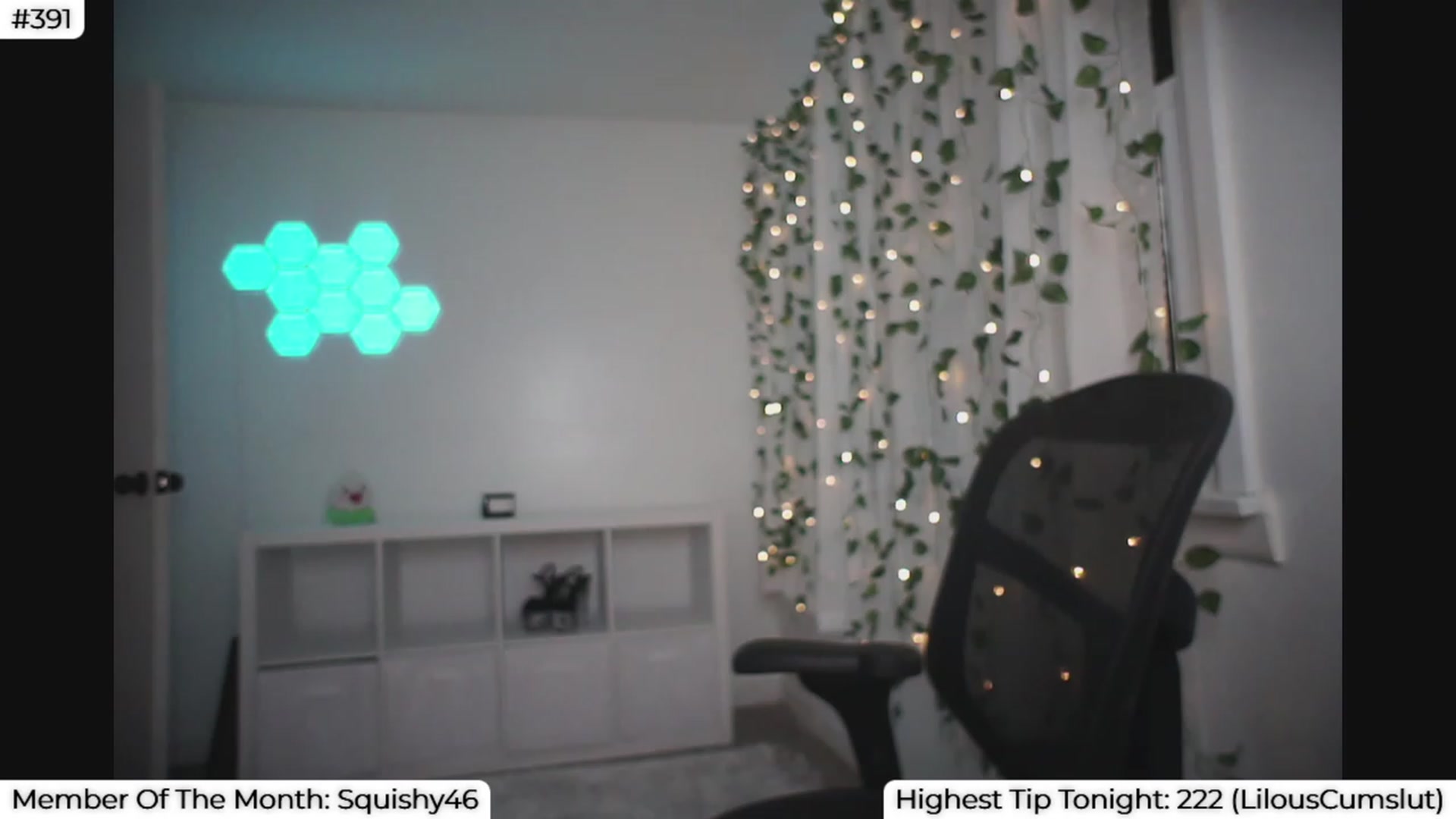 Gallery image thumbnail from LenaDanzara's myfreecams stream on, 08/05/2023, 06:45 image 11 of 20