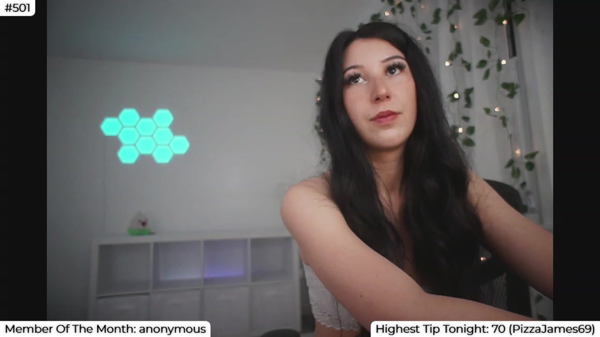 Gallery image thumbnail from LenaDanzara's myfreecams stream on, 08/08/2023, 06:26 image 6 of 20