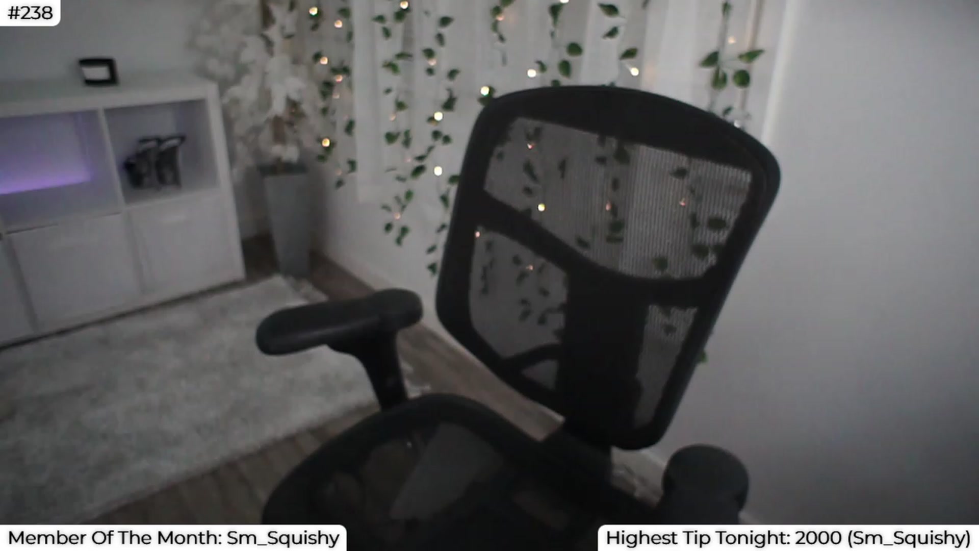 Gallery image thumbnail from LenaDanzara's myfreecams stream on, 08/14/2023, 09:46 image 7 of 20