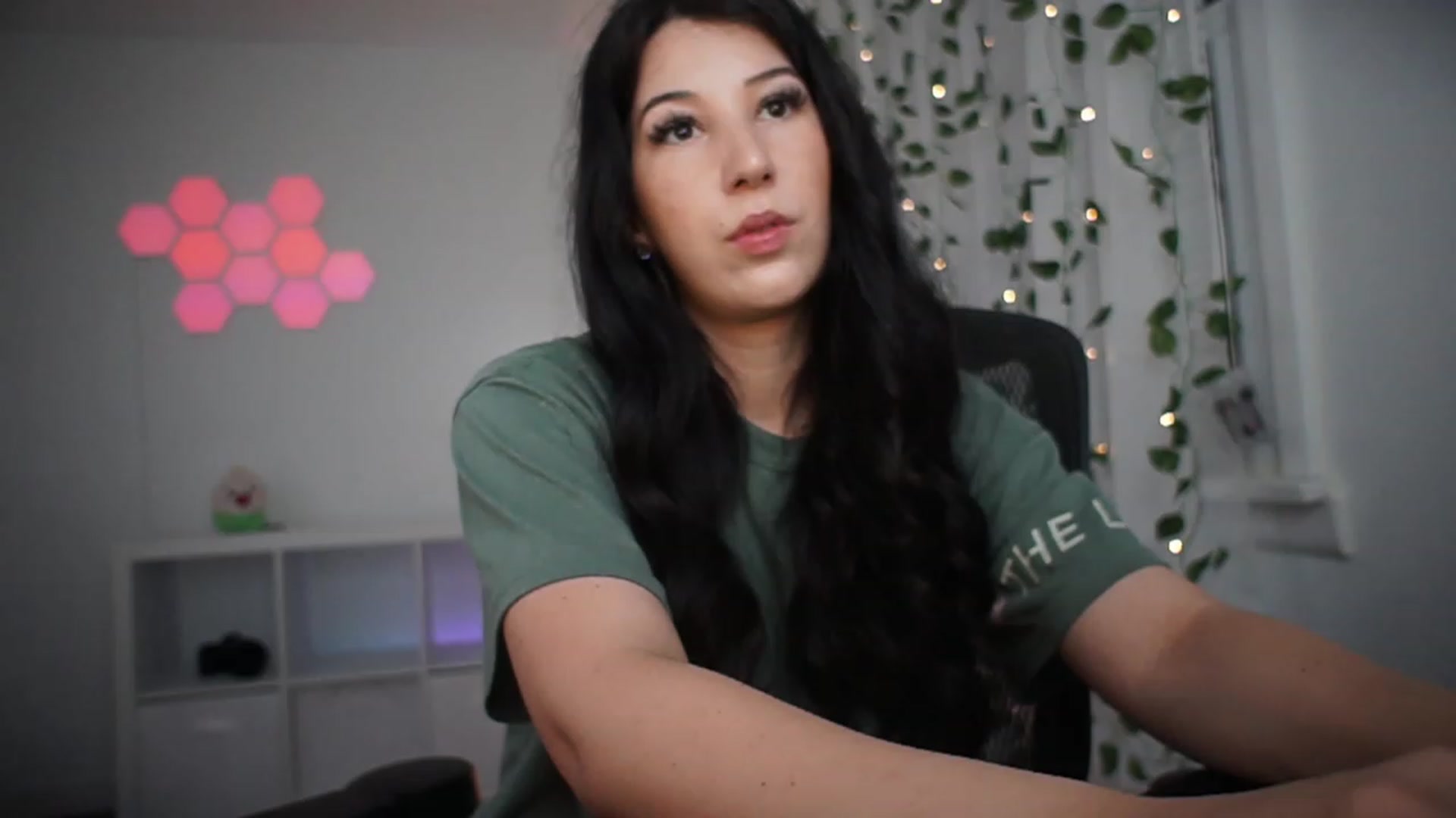 Gallery image thumbnail from LenaDanzara's myfreecams stream on, 08/16/2023, 06:57 image 2 of 20