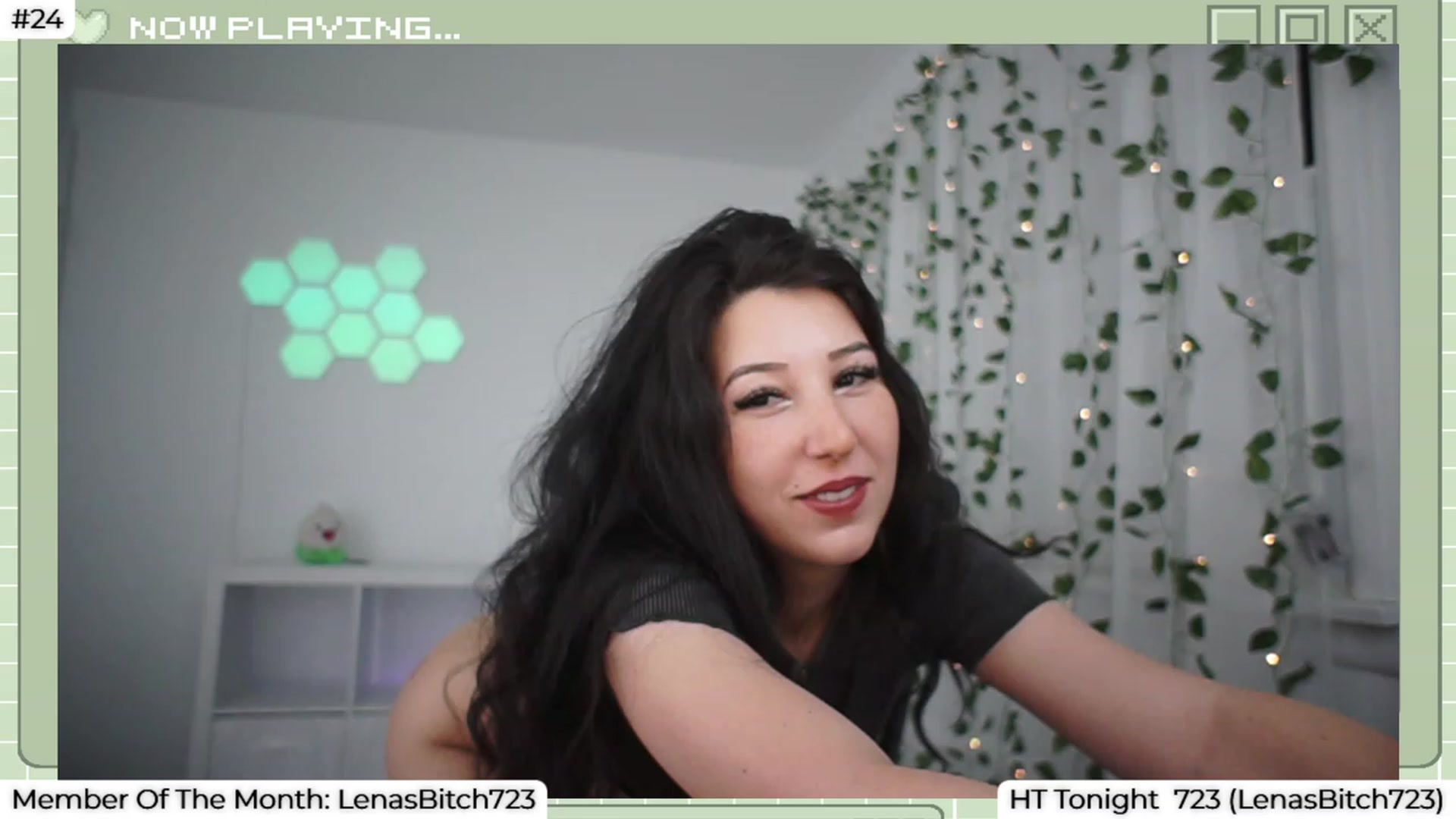 Gallery image thumbnail from LenaDanzara's myfreecams stream on, 08/21/2023, 05:16 image 15 of 20
