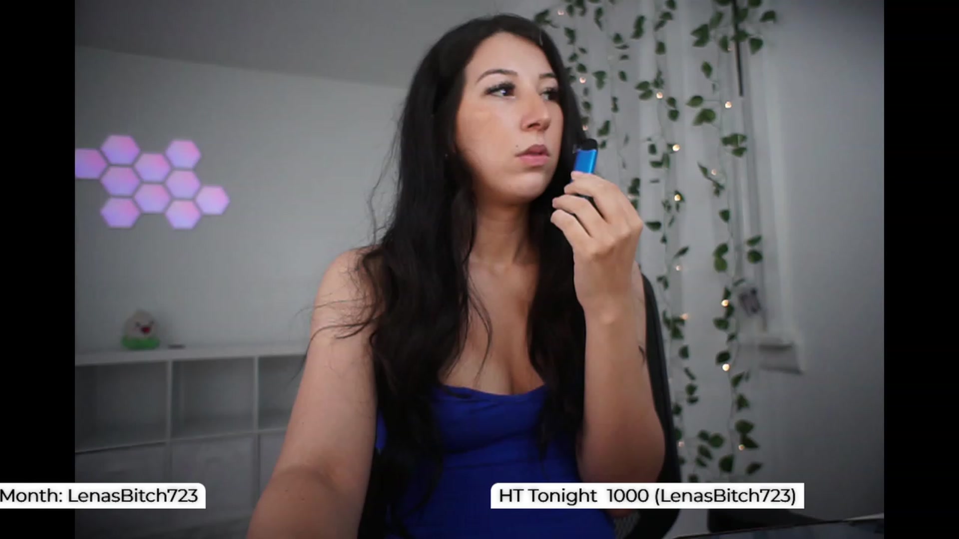 Gallery image thumbnail from LenaDanzara's myfreecams stream on, 08/22/2023, 07:08 image 10 of 20