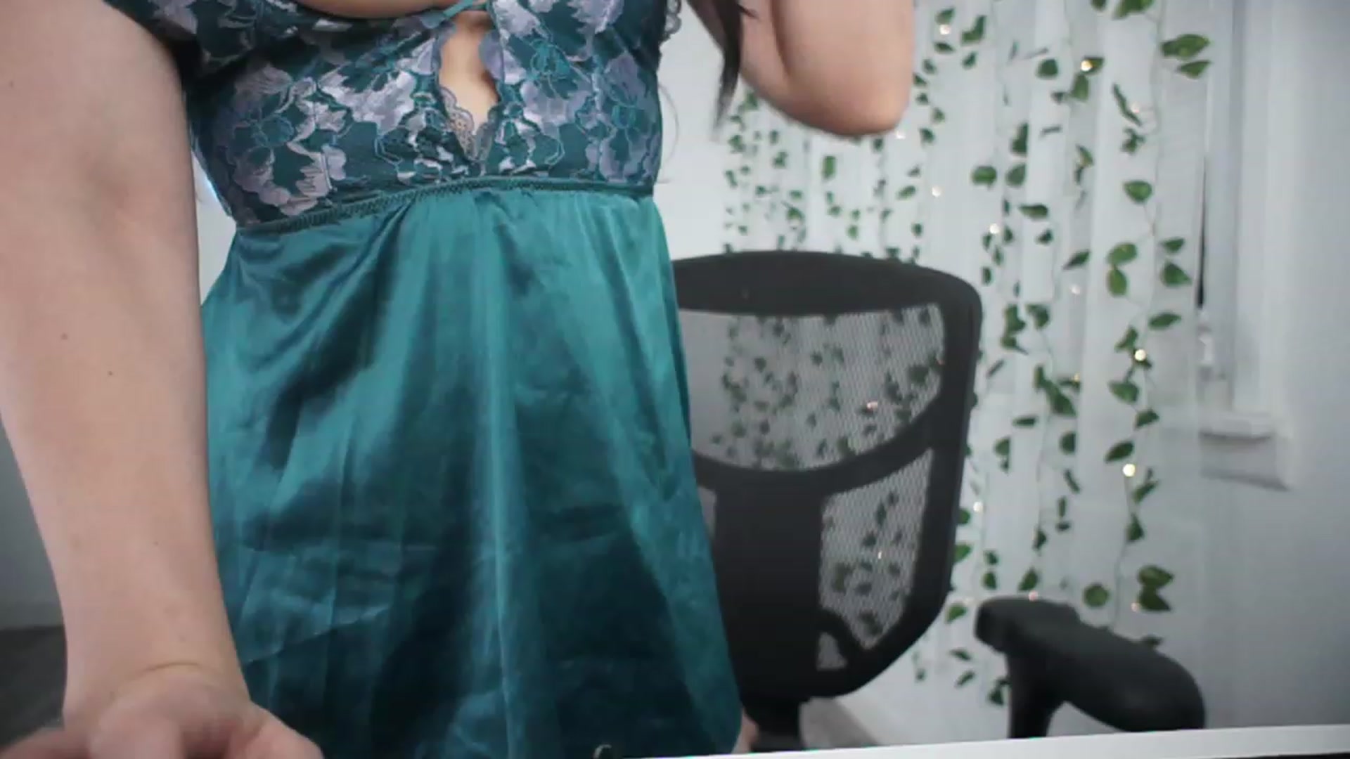 Gallery image thumbnail from LenaDanzara's myfreecams stream on, 08/28/2023, 07:05 image 1 of 20