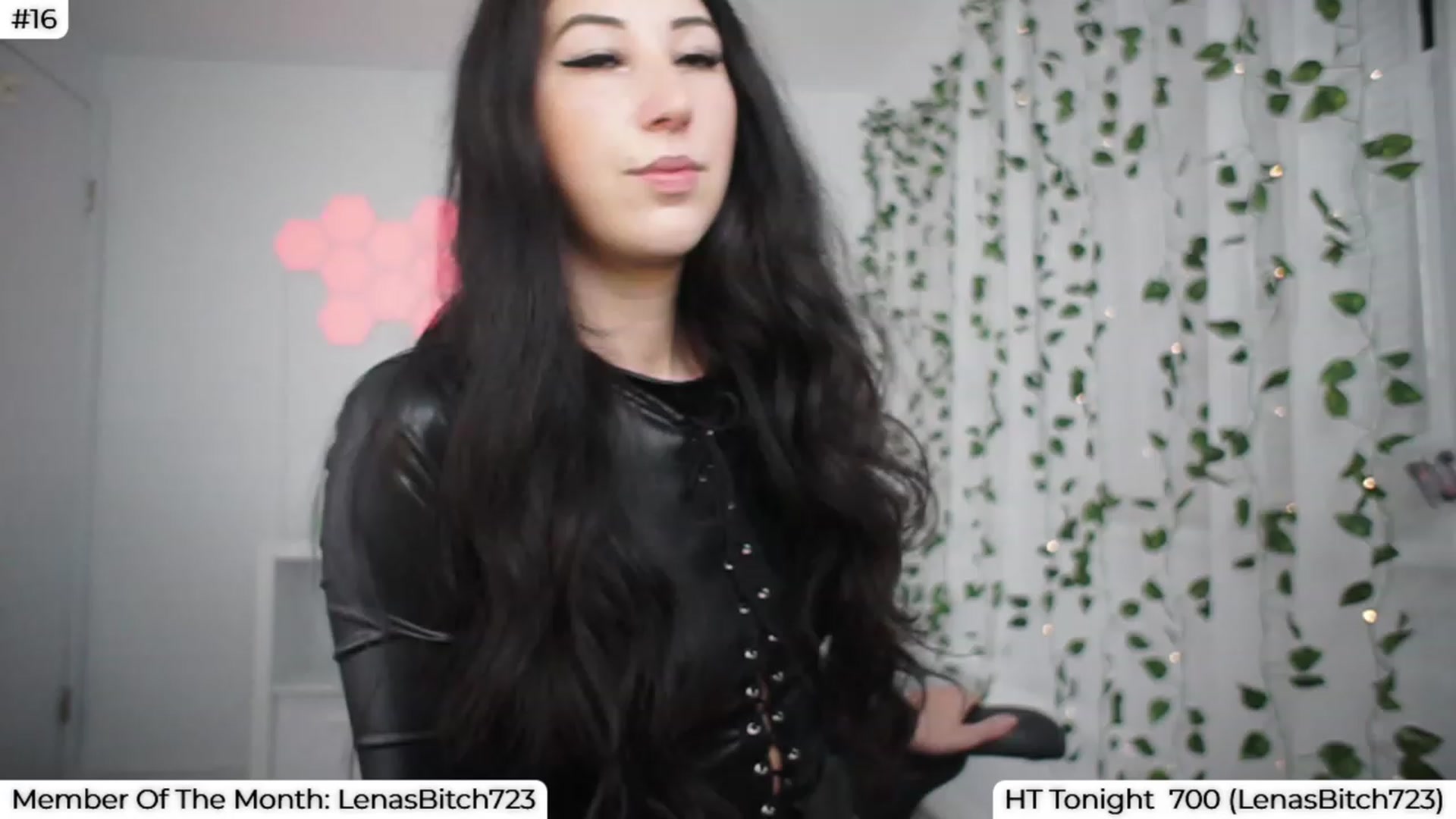 Gallery image thumbnail from LenaDanzara's myfreecams stream on, 08/30/2023, 07:05 image 10 of 20