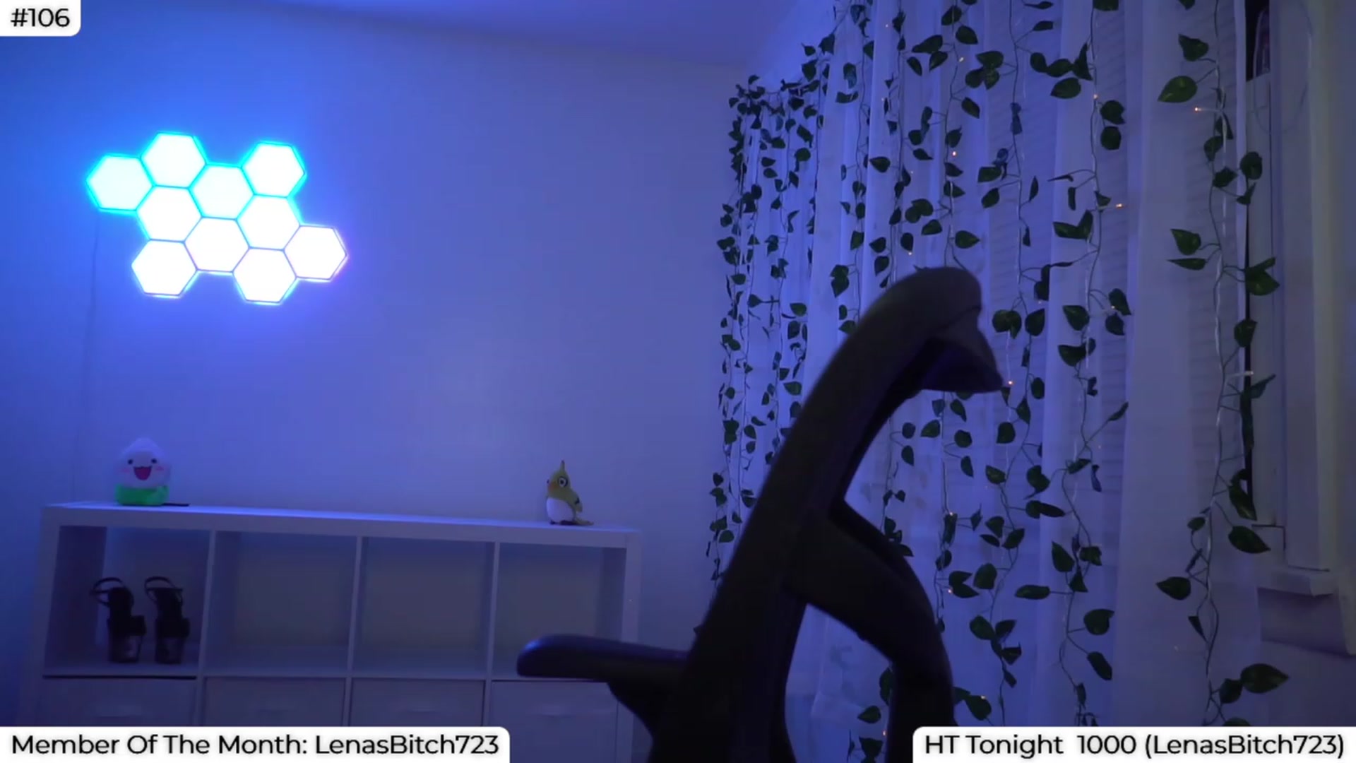 Gallery image thumbnail from LenaDanzara's myfreecams stream on, 09/08/2023, 07:51 image 5 of 20