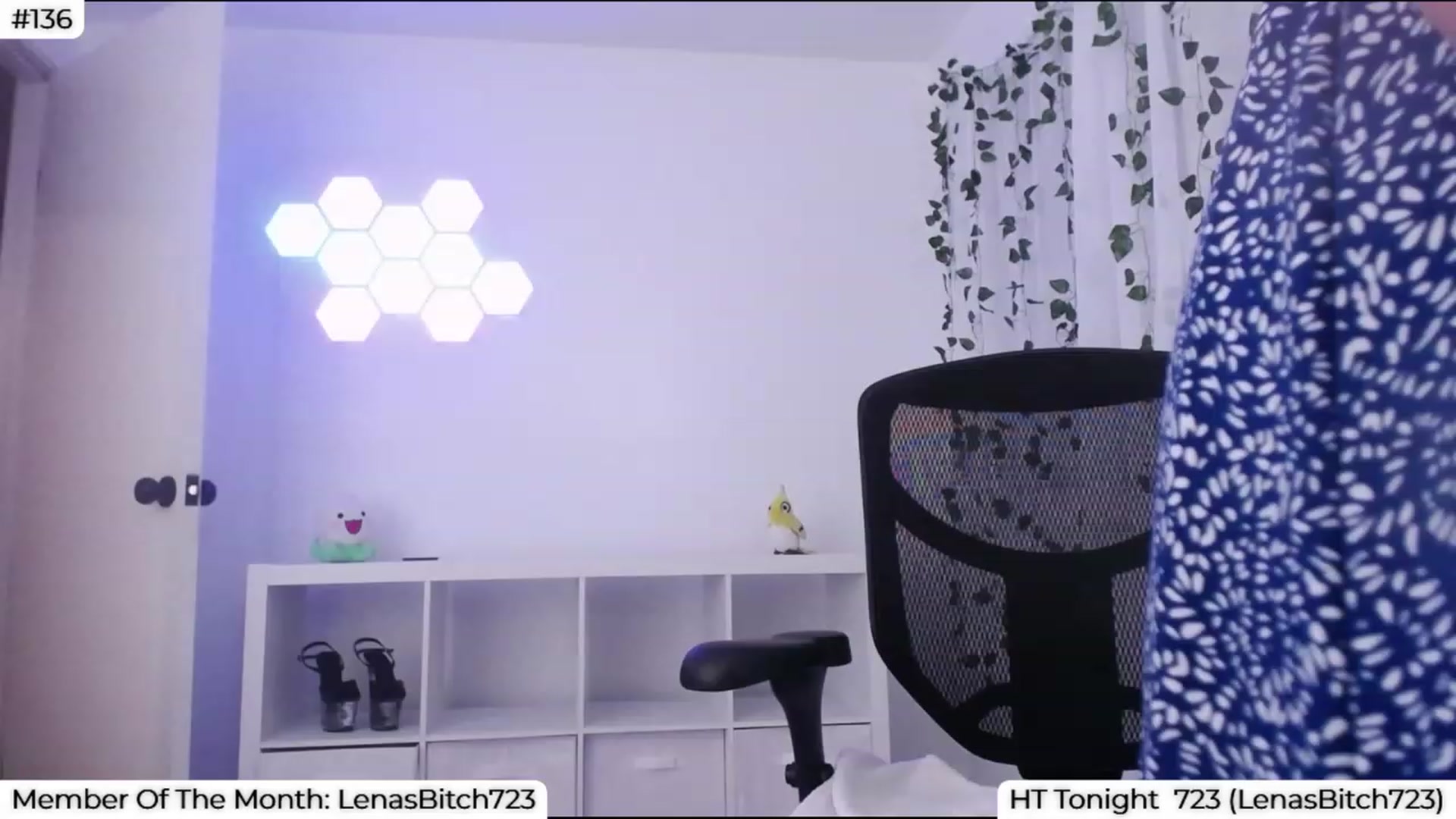 Gallery image thumbnail from LenaDanzara's myfreecams stream on, 09/10/2023, 07:19 image 6 of 20