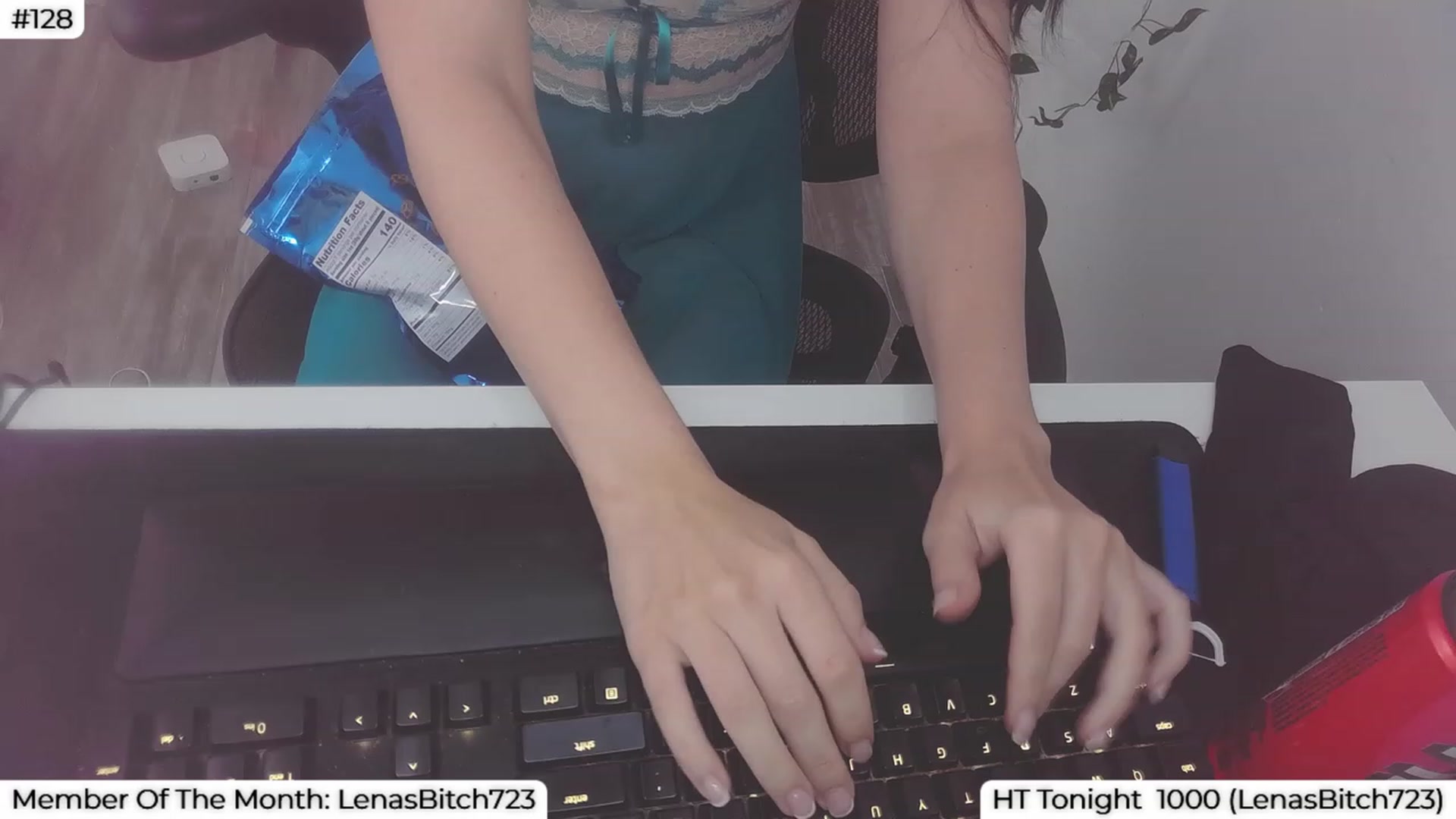 Gallery image thumbnail from LenaDanzara's myfreecams stream on, 09/17/2023, 05:45 image 15 of 20