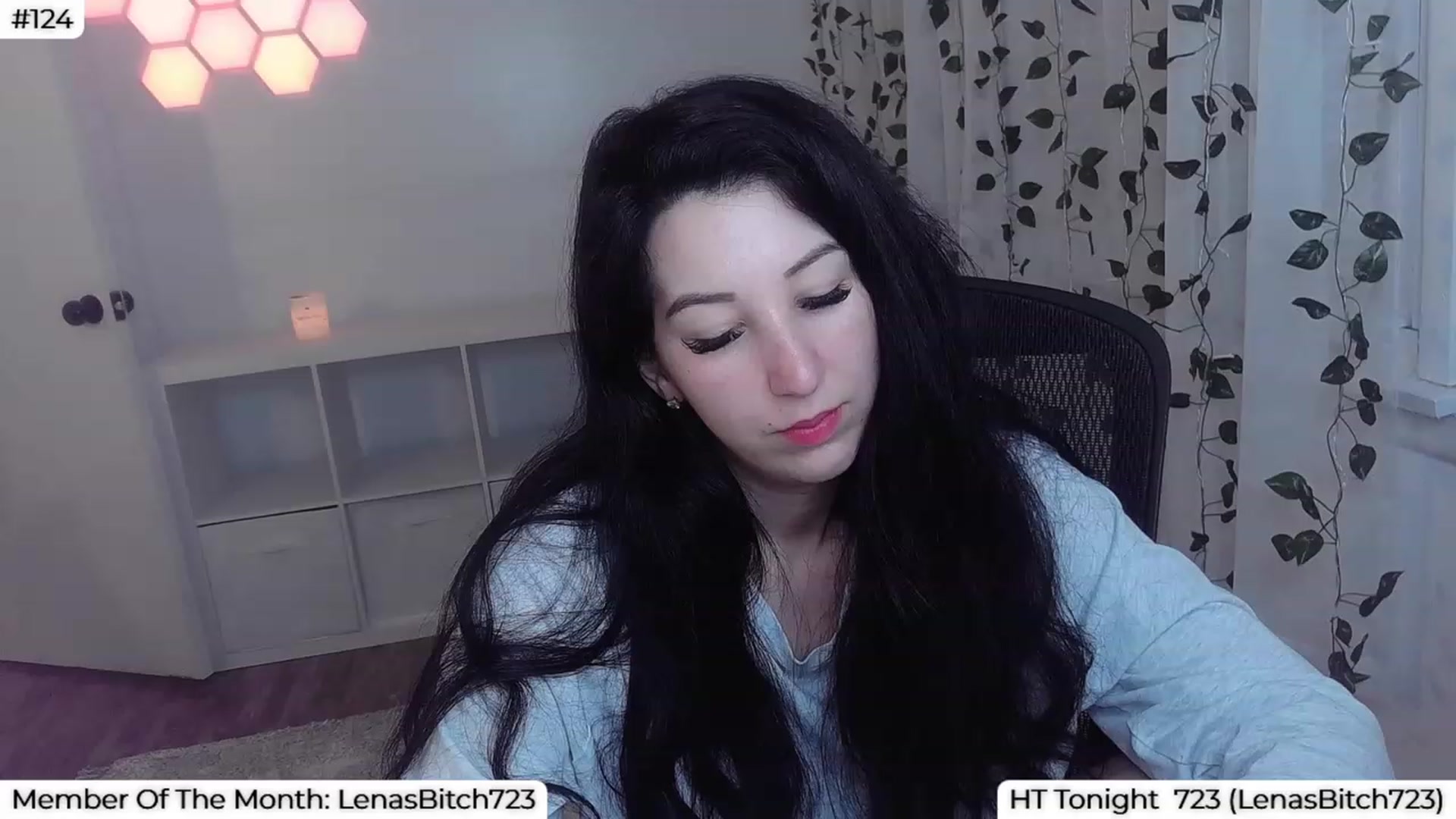 Gallery image thumbnail from LenaDanzara's myfreecams stream on, 09/18/2023, 08:01 image 20 of 20