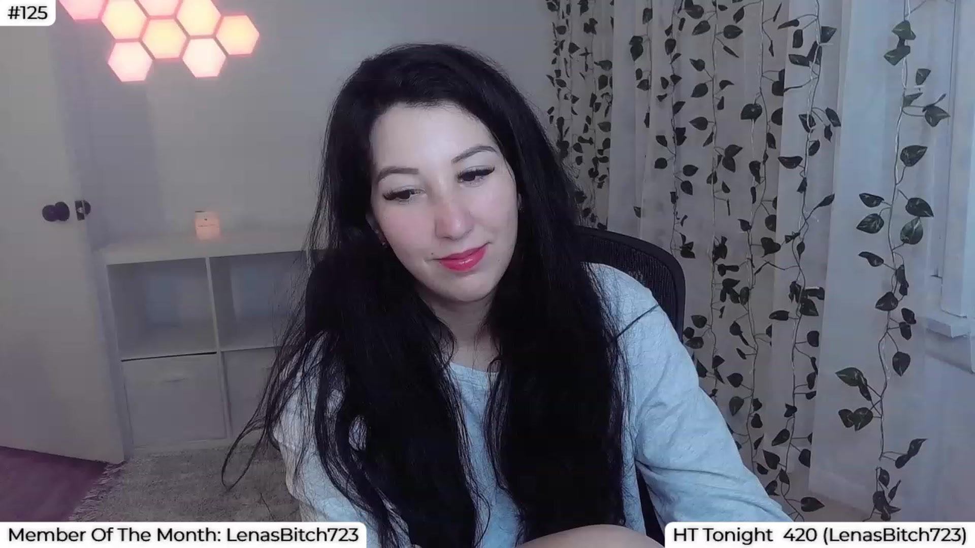 Gallery image thumbnail from LenaDanzara's myfreecams stream on, 09/18/2023, 08:01 image 7 of 20