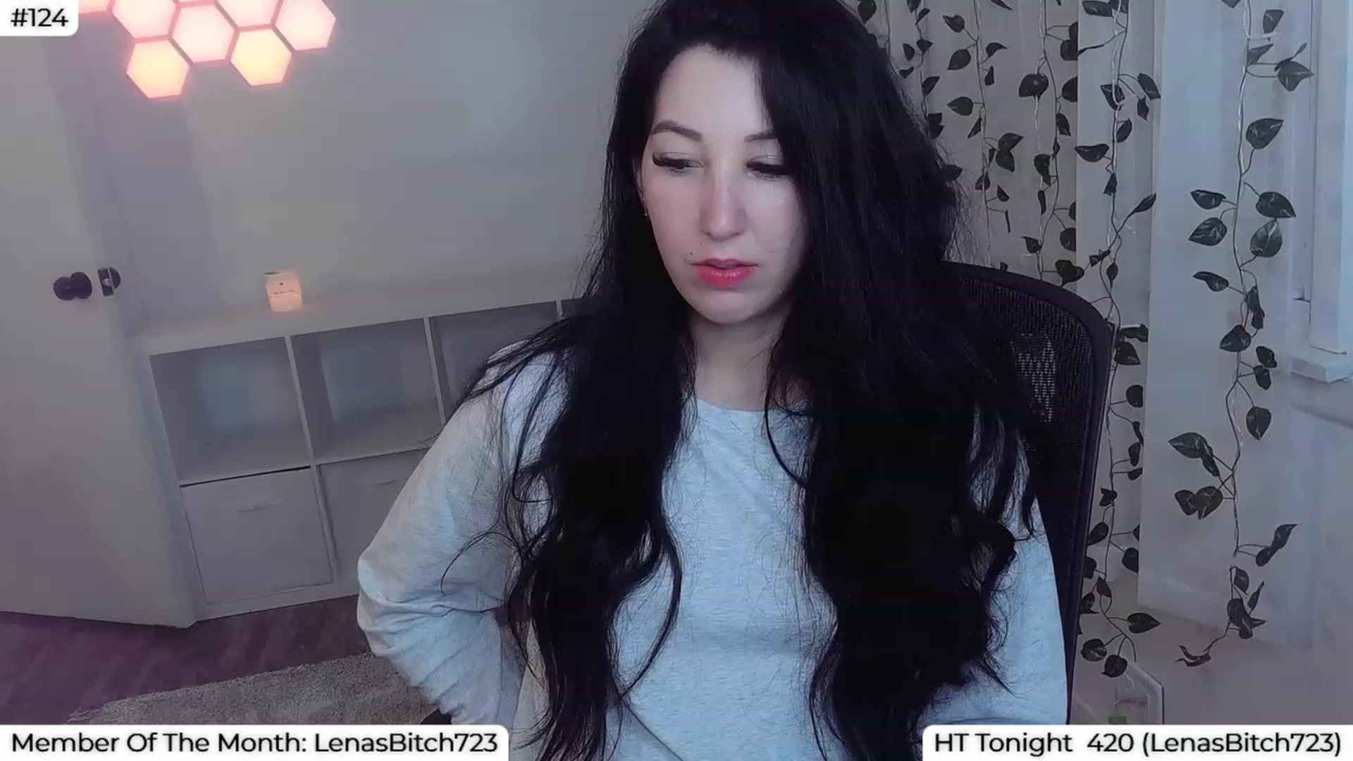 Gallery image thumbnail from LenaDanzara's myfreecams stream on, 09/18/2023, 08:01 image 12 of 20