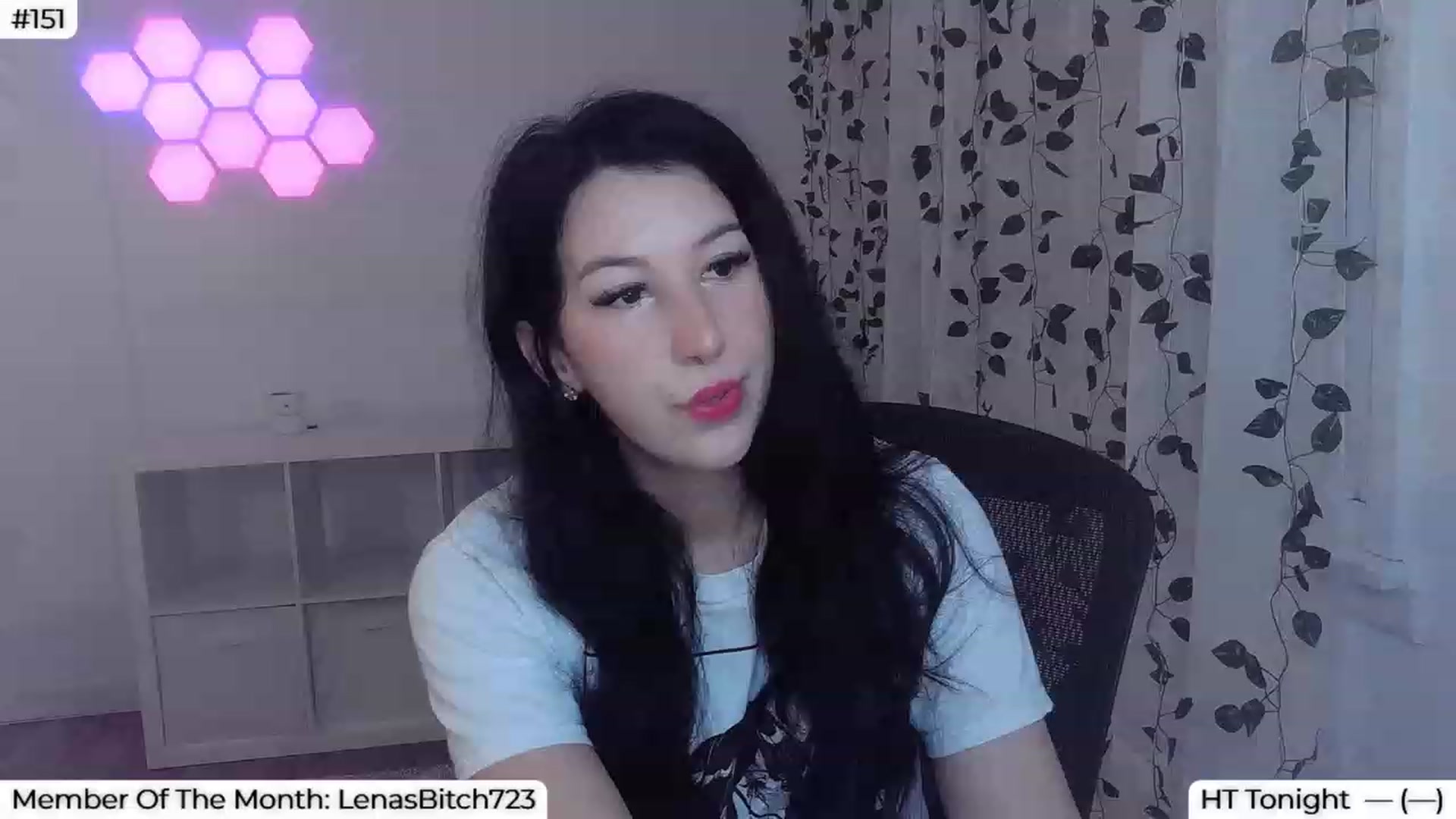 Gallery image thumbnail from LenaDanzara's myfreecams stream on, 09/21/2023, 05:46 image 10 of 20