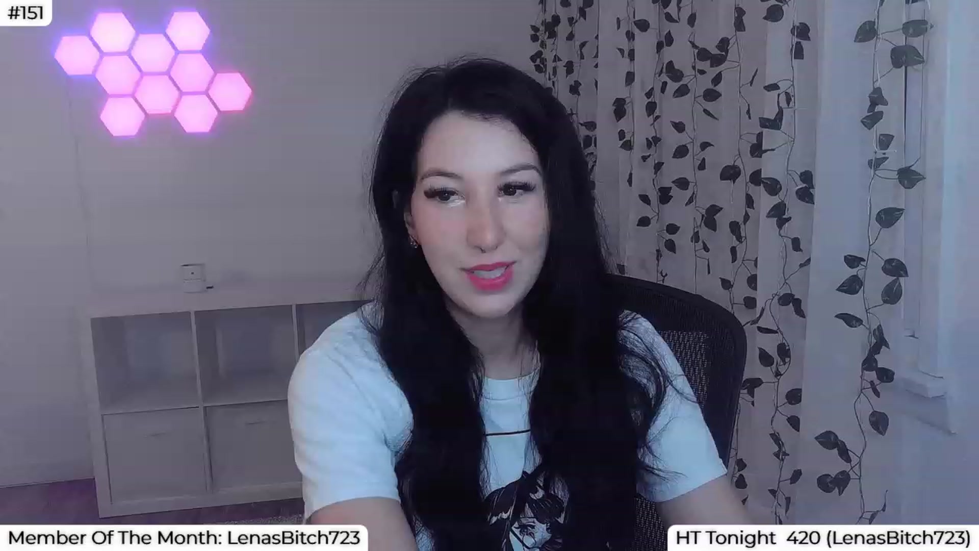 Gallery image thumbnail from LenaDanzara's myfreecams stream on, 09/21/2023, 05:46 image 11 of 20