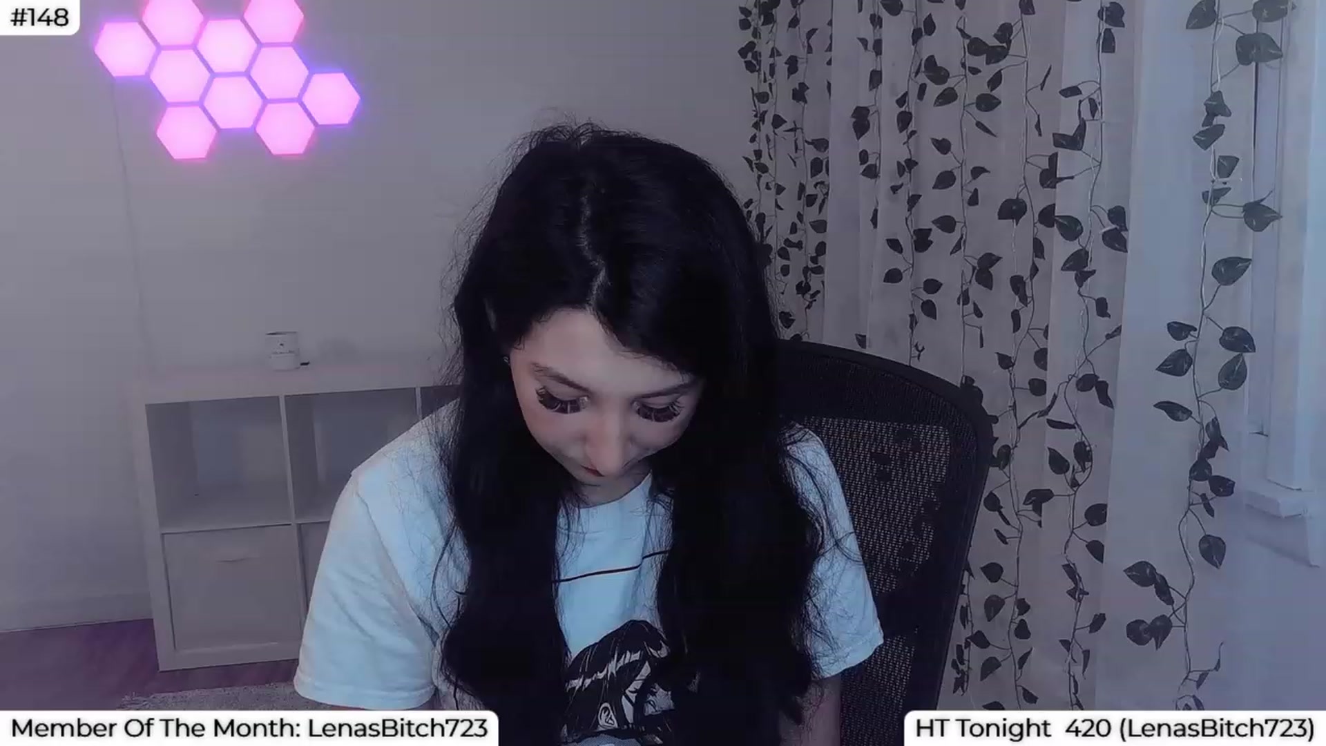 Gallery image thumbnail from LenaDanzara's myfreecams stream on, 09/21/2023, 05:46 image 17 of 20