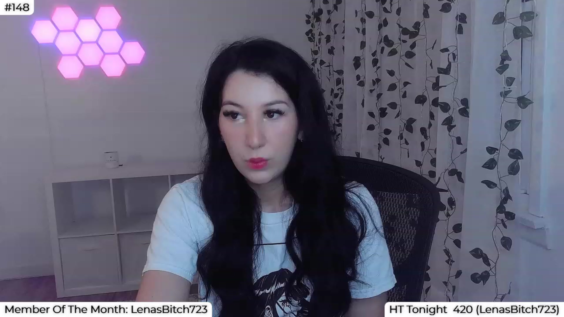 Gallery image thumbnail from LenaDanzara's myfreecams stream on, 09/21/2023, 05:46 image 12 of 20