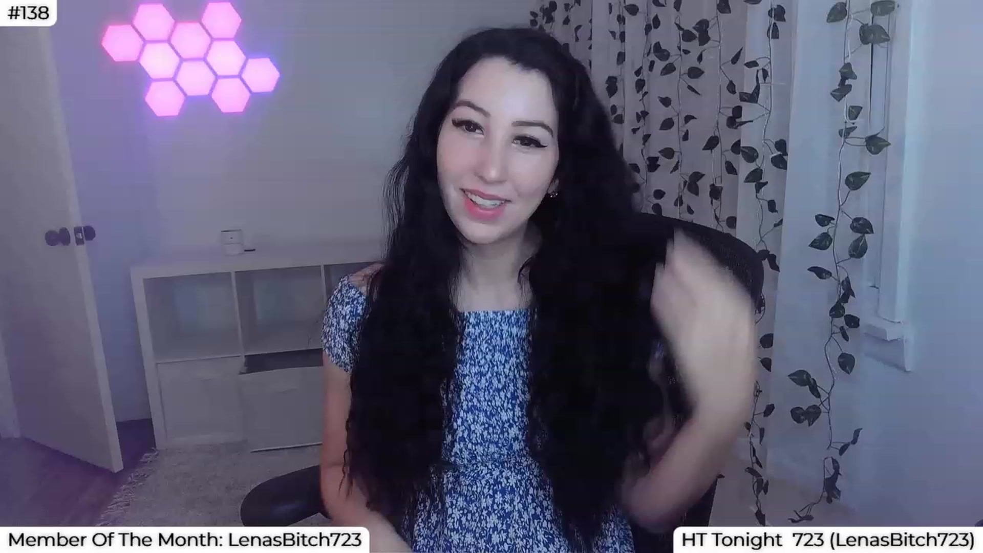 Gallery image thumbnail from LenaDanzara's myfreecams stream on, 09/24/2023, 07:29 image 3 of 20