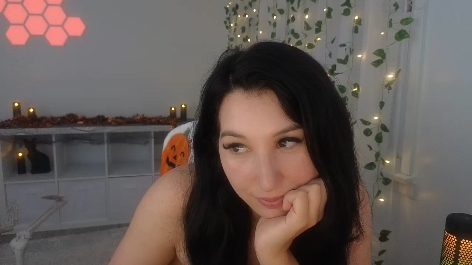 Gallery image thumbnail from LenaDanzara's myfreecams stream on, 09/28/2023, 08:22 image 16 of 20