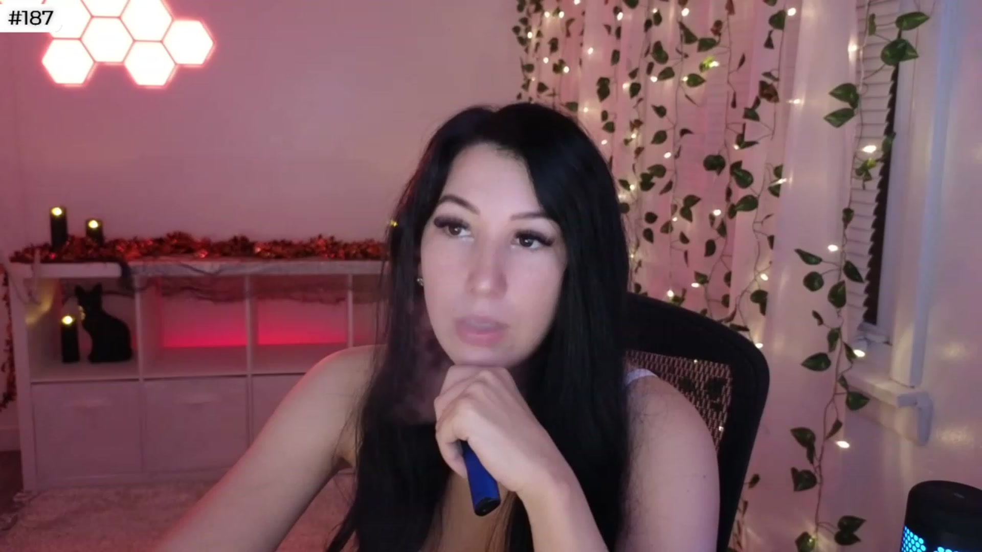 Gallery image thumbnail from LenaDanzara's myfreecams stream on, 09/30/2023, 04:27 image 20 of 20