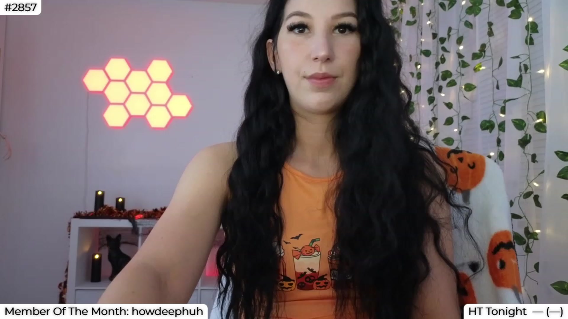Gallery image thumbnail from LenaDanzara's myfreecams stream on, 10/02/2023, 05:57 image 2 of 20