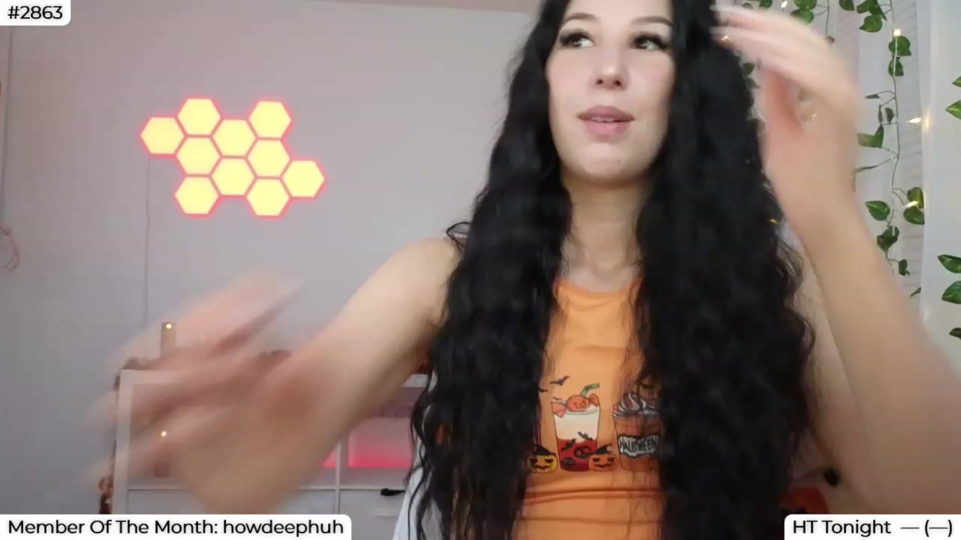 Gallery image thumbnail from LenaDanzara's myfreecams stream on, 10/02/2023, 05:57 image 5 of 20