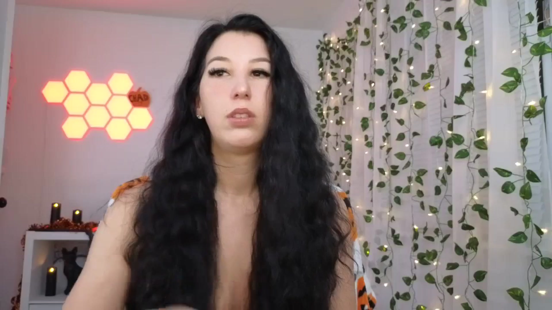 Gallery image thumbnail from LenaDanzara's myfreecams stream on, 10/02/2023, 08:12 image 20 of 20