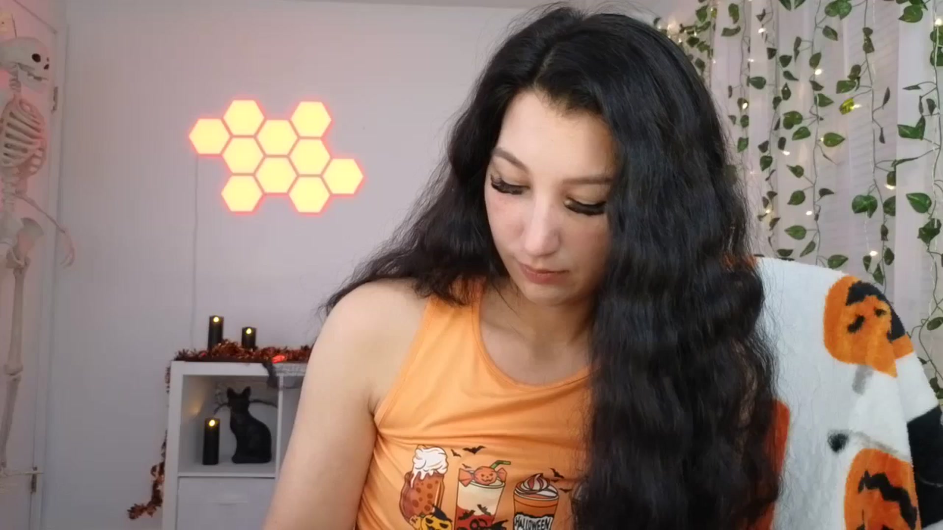 Gallery image thumbnail from LenaDanzara's myfreecams stream on, 10/02/2023, 08:12 image 2 of 20