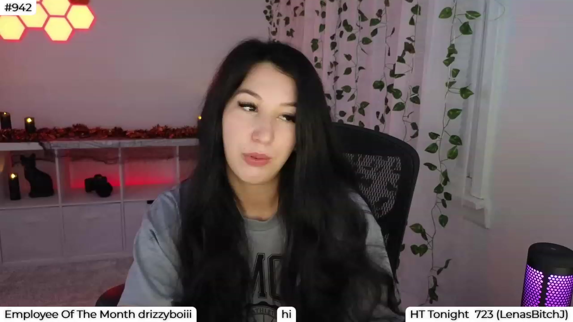 Gallery image thumbnail from LenaDanzara's myfreecams stream on, 10/04/2023, 05:54 image 15 of 20