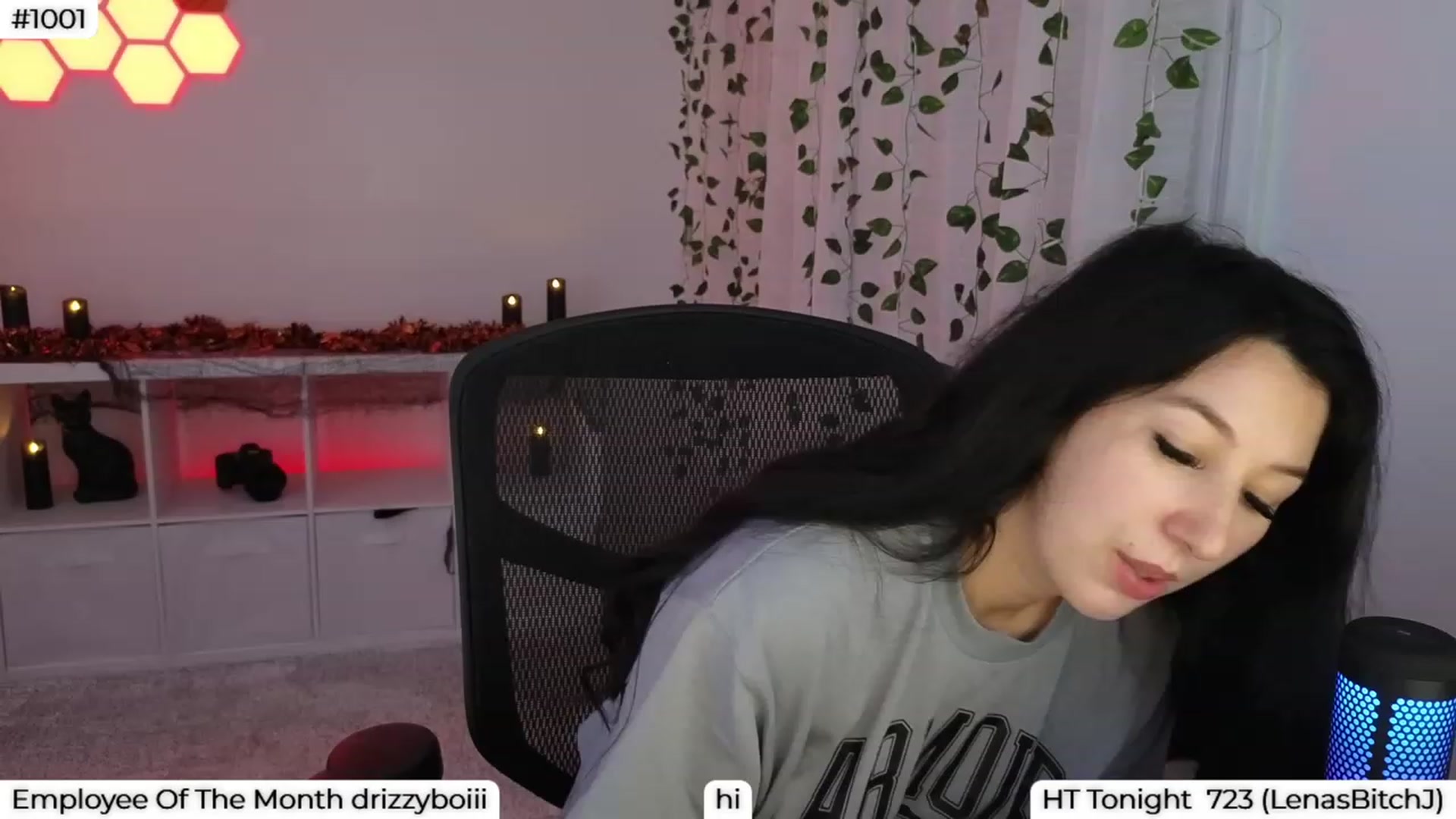 Gallery image thumbnail from LenaDanzara's myfreecams stream on, 10/04/2023, 05:54 image 6 of 20