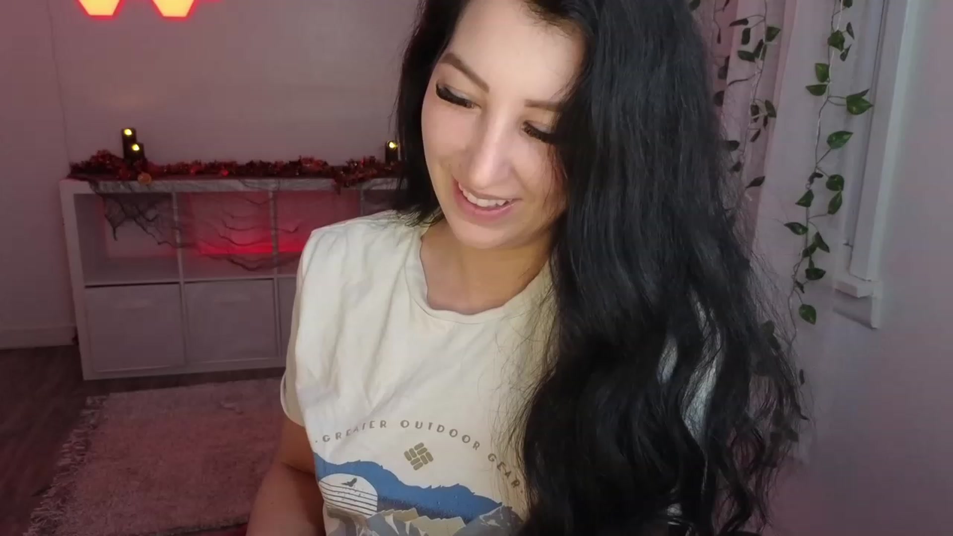 Gallery image thumbnail from LenaDanzara's myfreecams stream on, 10/16/2023, 08:38 image 9 of 20