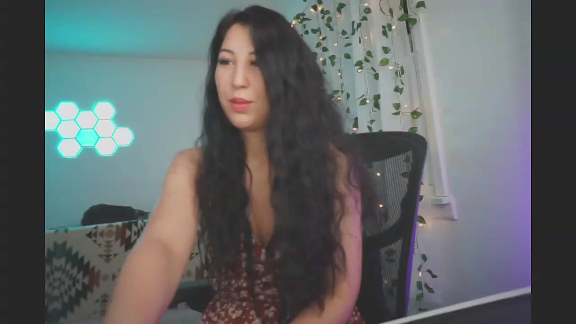 Gallery image thumbnail from LenaDanzara's myfreecams stream on, 11/12/2023, 11:05 image 20 of 20