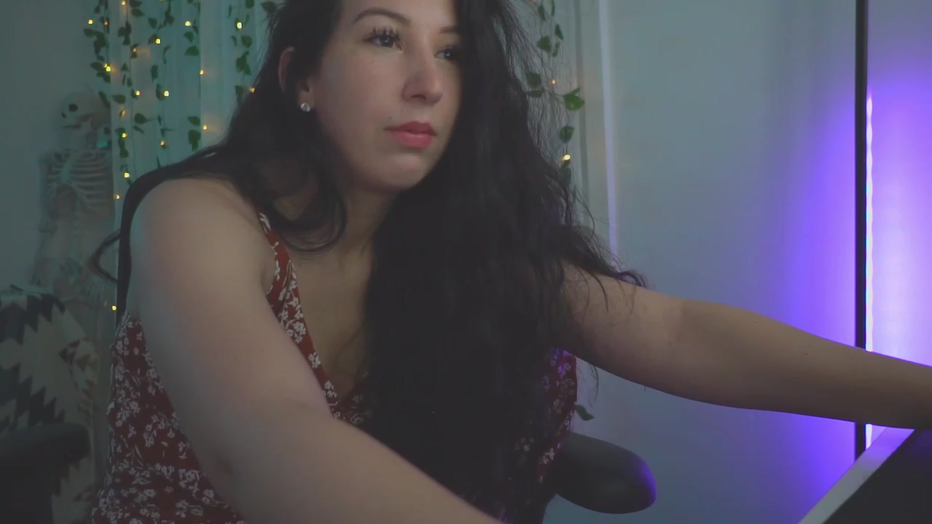 Gallery image thumbnail from LenaDanzara's myfreecams stream on, 11/12/2023, 11:05 image 15 of 20