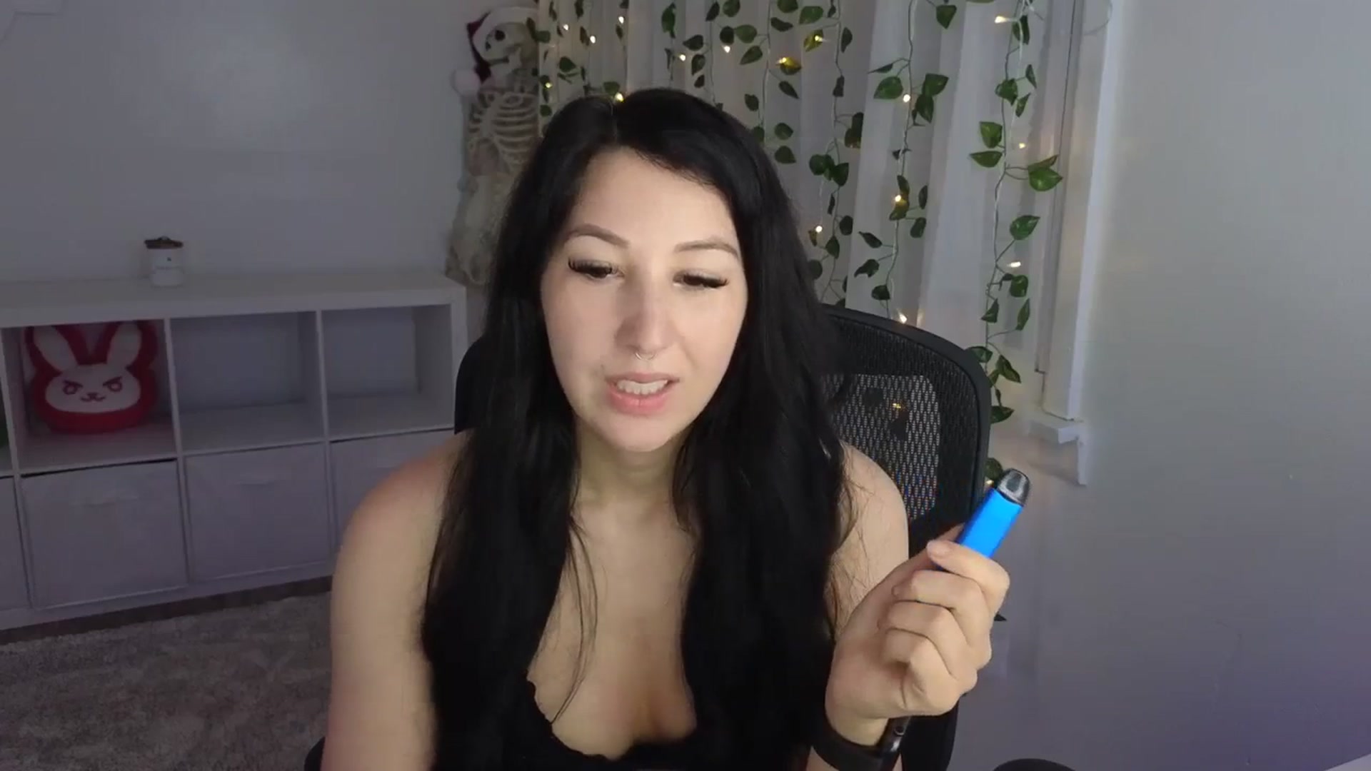 Gallery image thumbnail from LenaDanzara's myfreecams stream on, 11/16/2023, 13:11 image 9 of 20