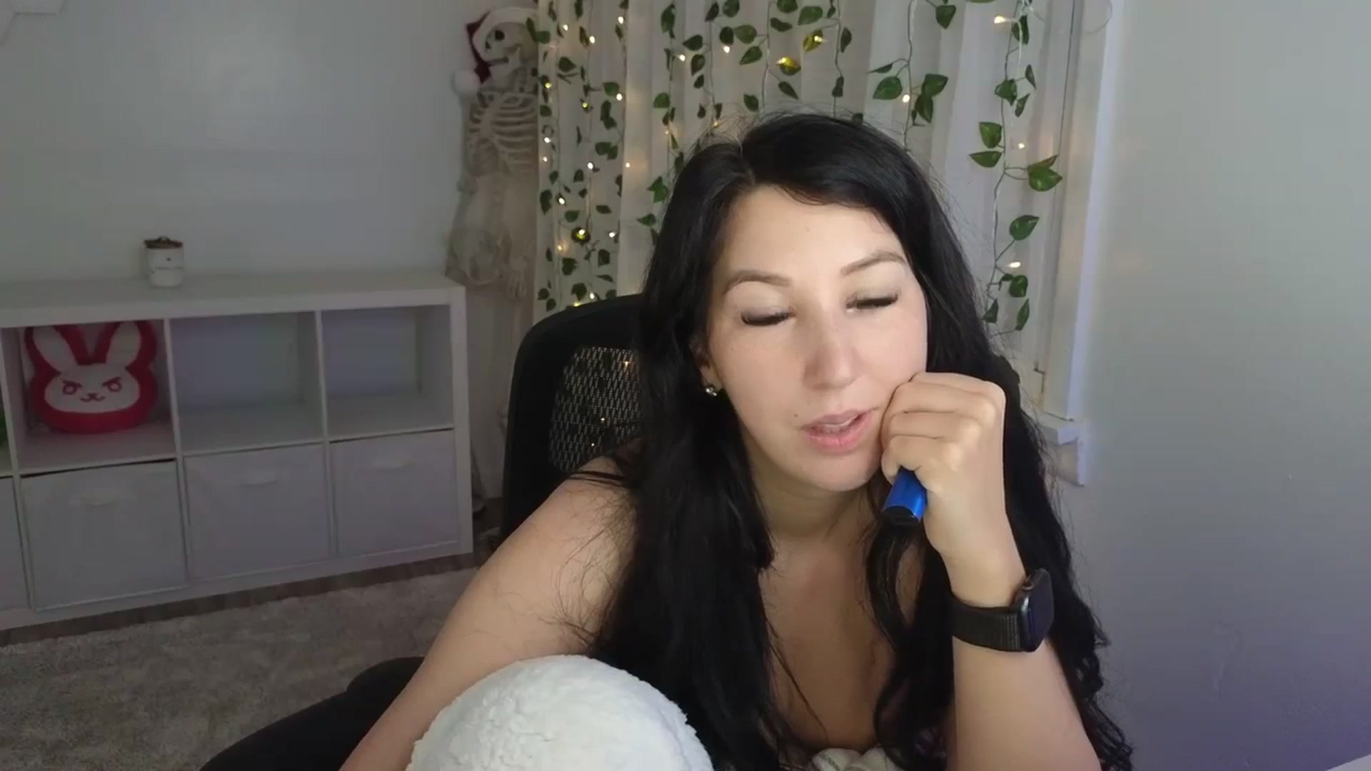 Gallery image thumbnail from LenaDanzara's myfreecams stream on, 11/16/2023, 13:11 image 18 of 20