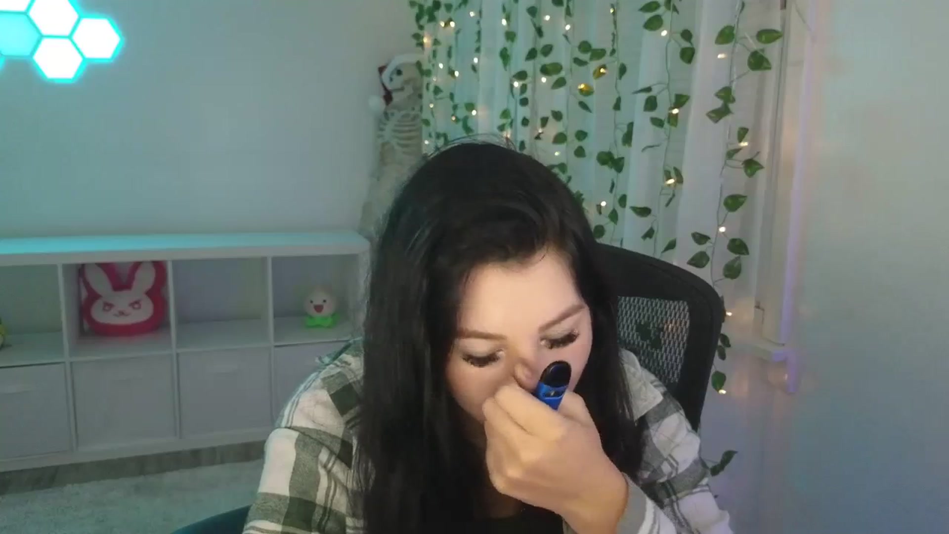 Gallery image thumbnail from LenaDanzara's myfreecams stream on, 11/18/2023, 08:03 image 12 of 20