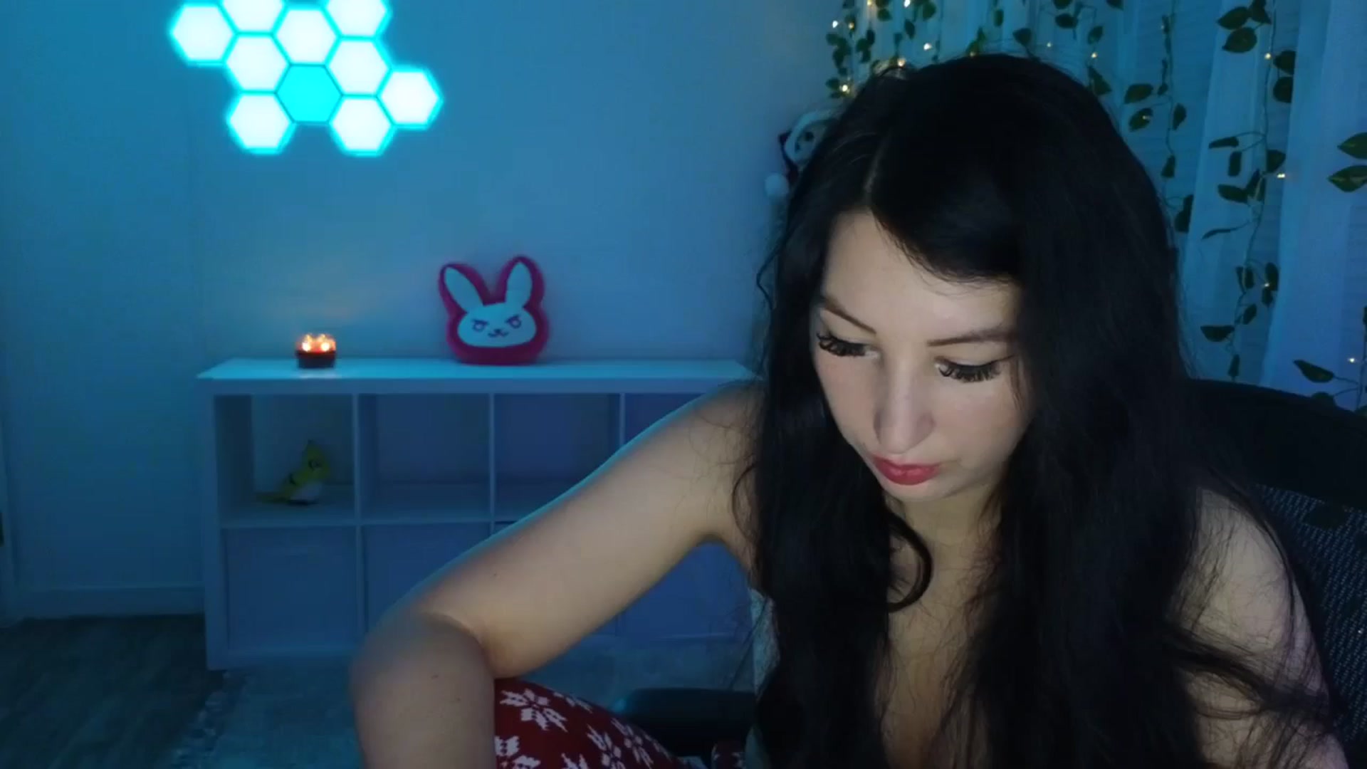 Gallery image thumbnail from LenaDanzara's myfreecams stream on, 11/25/2023, 08:13 image 15 of 20