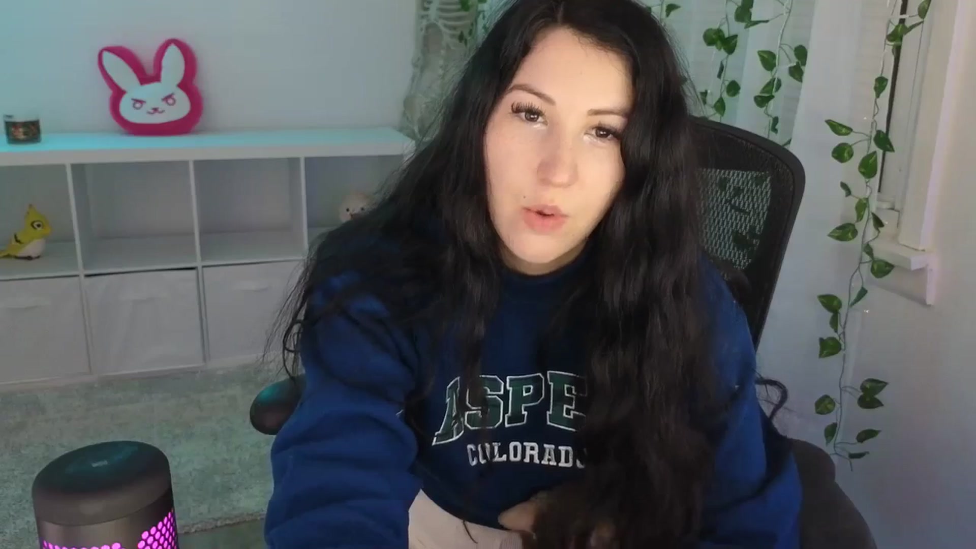 Gallery image thumbnail from LenaDanzara's myfreecams stream on, 11/26/2023, 06:16 image 10 of 20