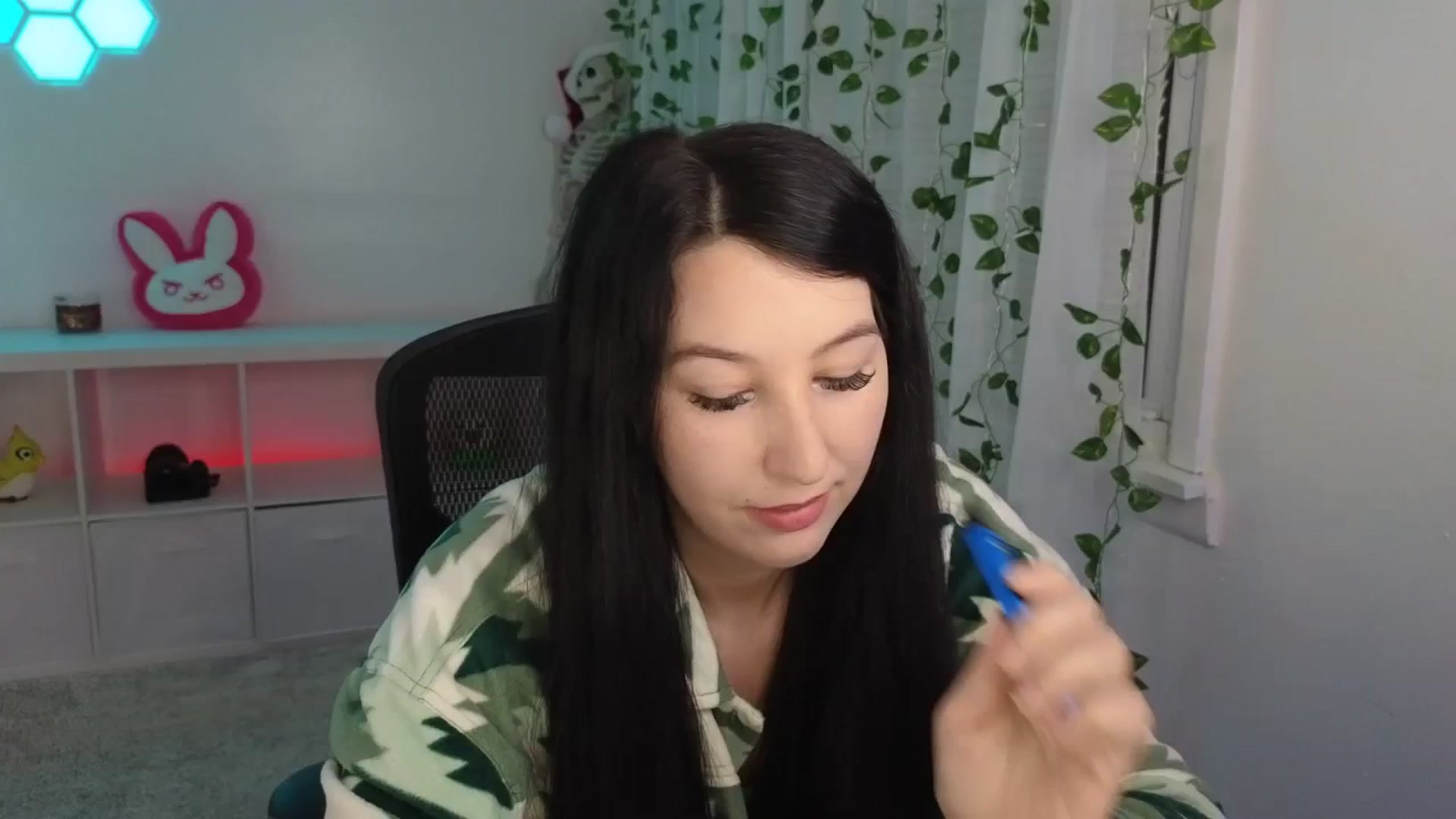 Gallery image thumbnail from LenaDanzara's myfreecams stream on, 11/28/2023, 08:13 image 1 of 20