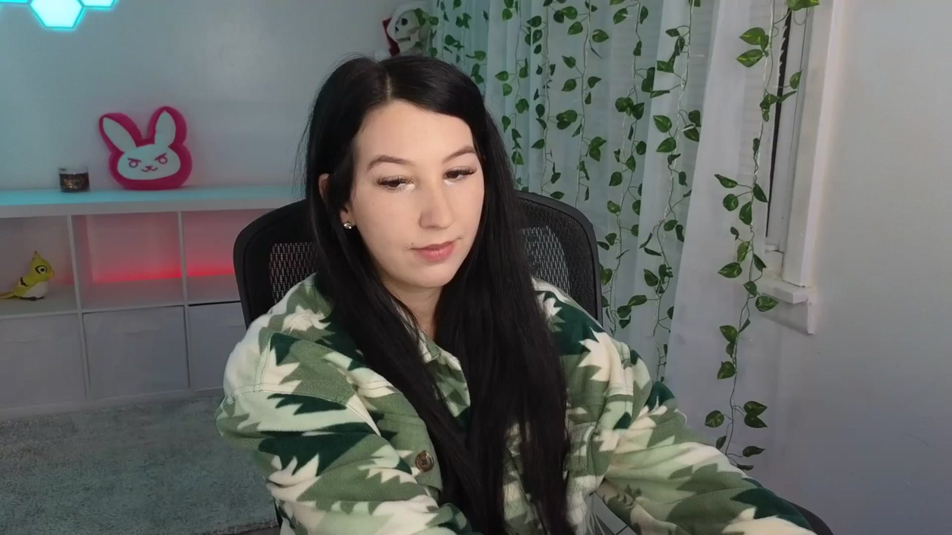 Gallery image thumbnail from LenaDanzara's myfreecams stream on, 11/28/2023, 08:13 image 10 of 20