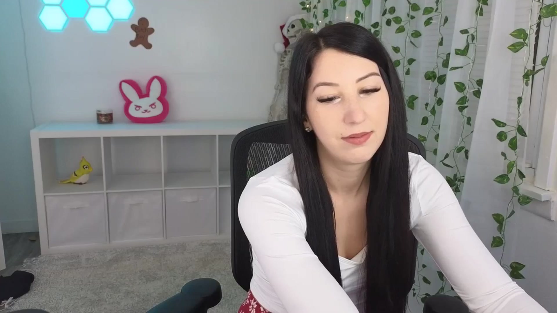 Gallery image thumbnail from LenaDanzara's myfreecams stream on, 12/02/2023, 06:23 image 4 of 20