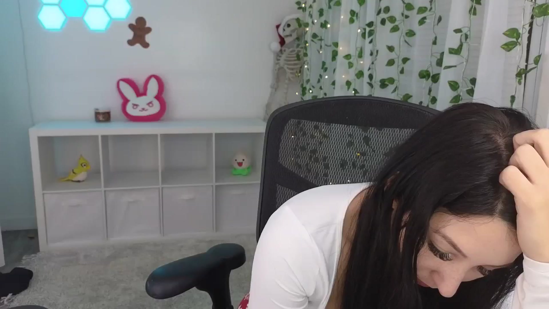 Gallery image thumbnail from LenaDanzara's myfreecams stream on, 12/02/2023, 06:23 image 10 of 20