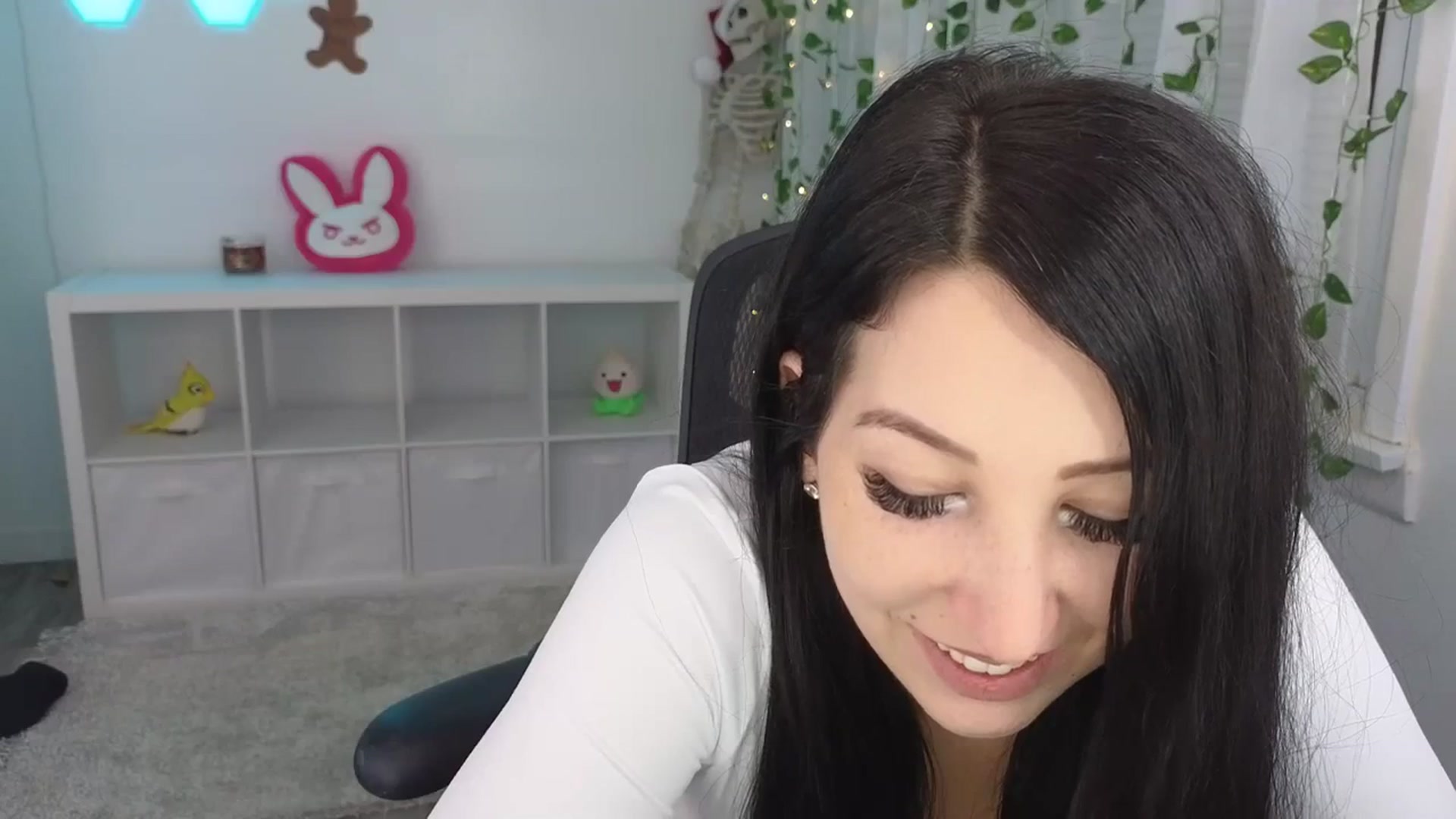 Gallery image thumbnail from LenaDanzara's myfreecams stream on, 12/02/2023, 08:01 image 4 of 20