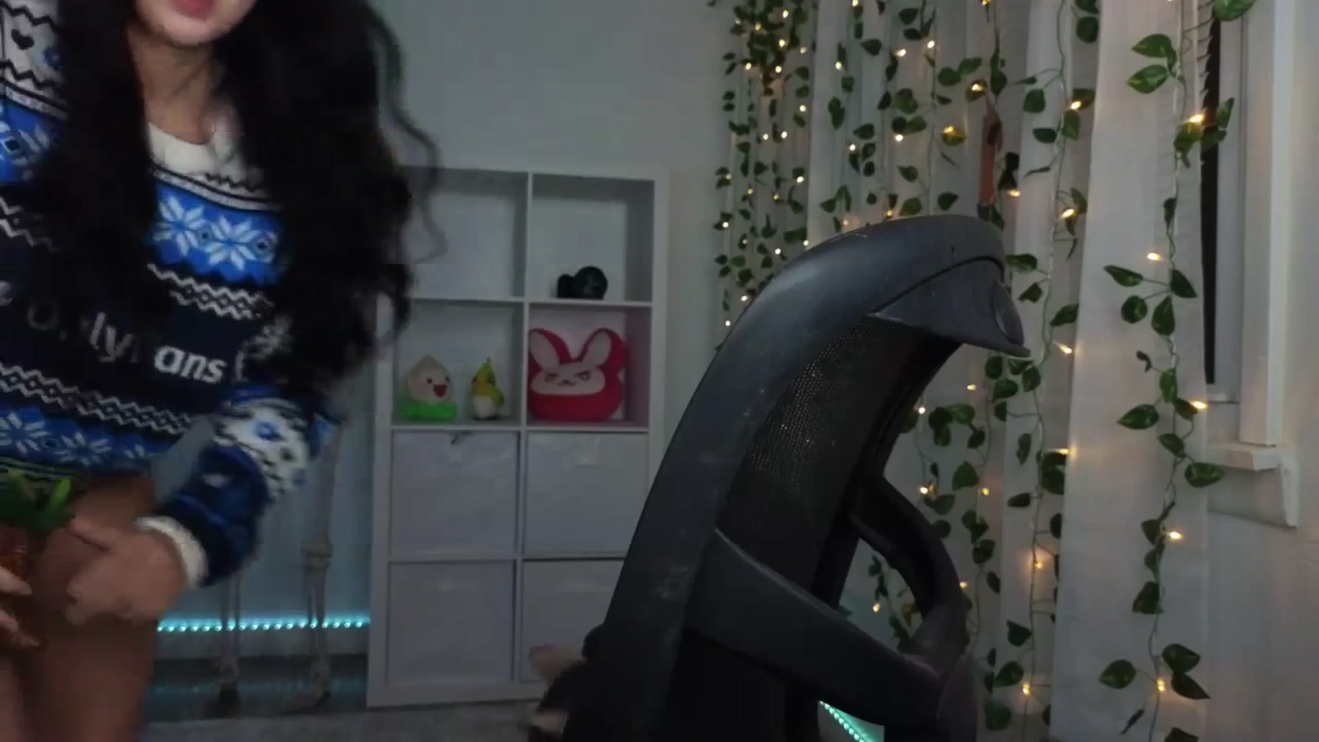 Gallery image thumbnail from LenaDanzara's myfreecams stream on, 12/16/2023, 09:18 image 17 of 20