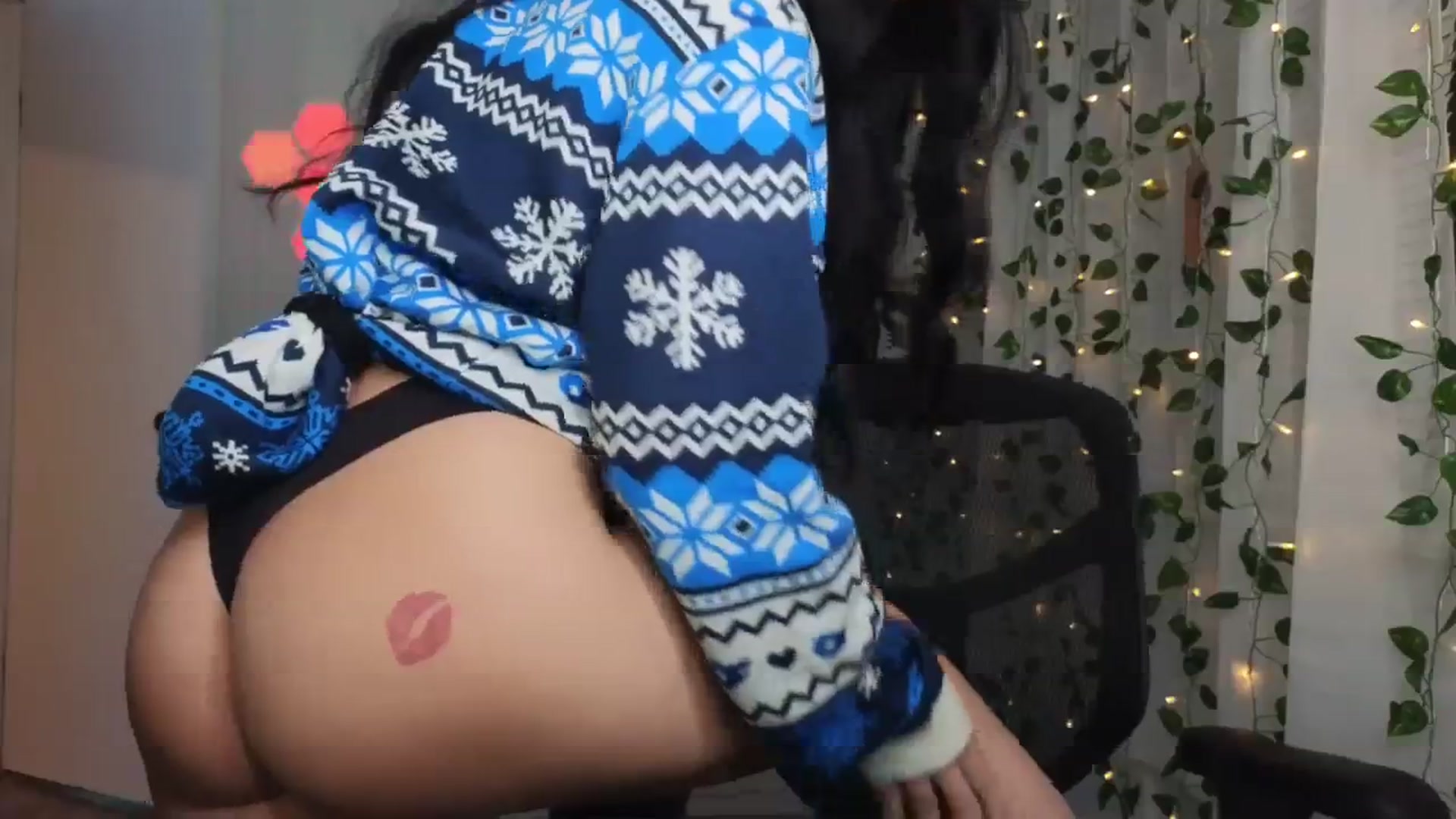 Gallery image thumbnail from LenaDanzara's myfreecams stream on, 12/16/2023, 09:18 image 7 of 20