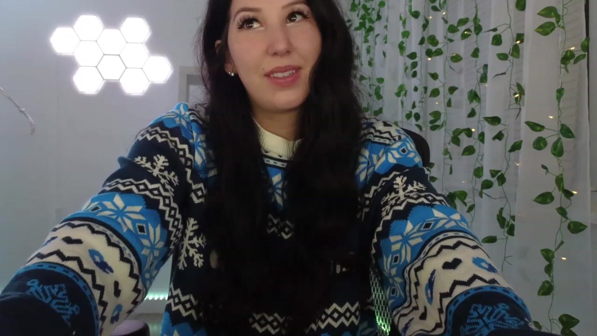 Gallery image thumbnail from LenaDanzara's myfreecams stream on, 12/29/2023, 06:17 image 11 of 20