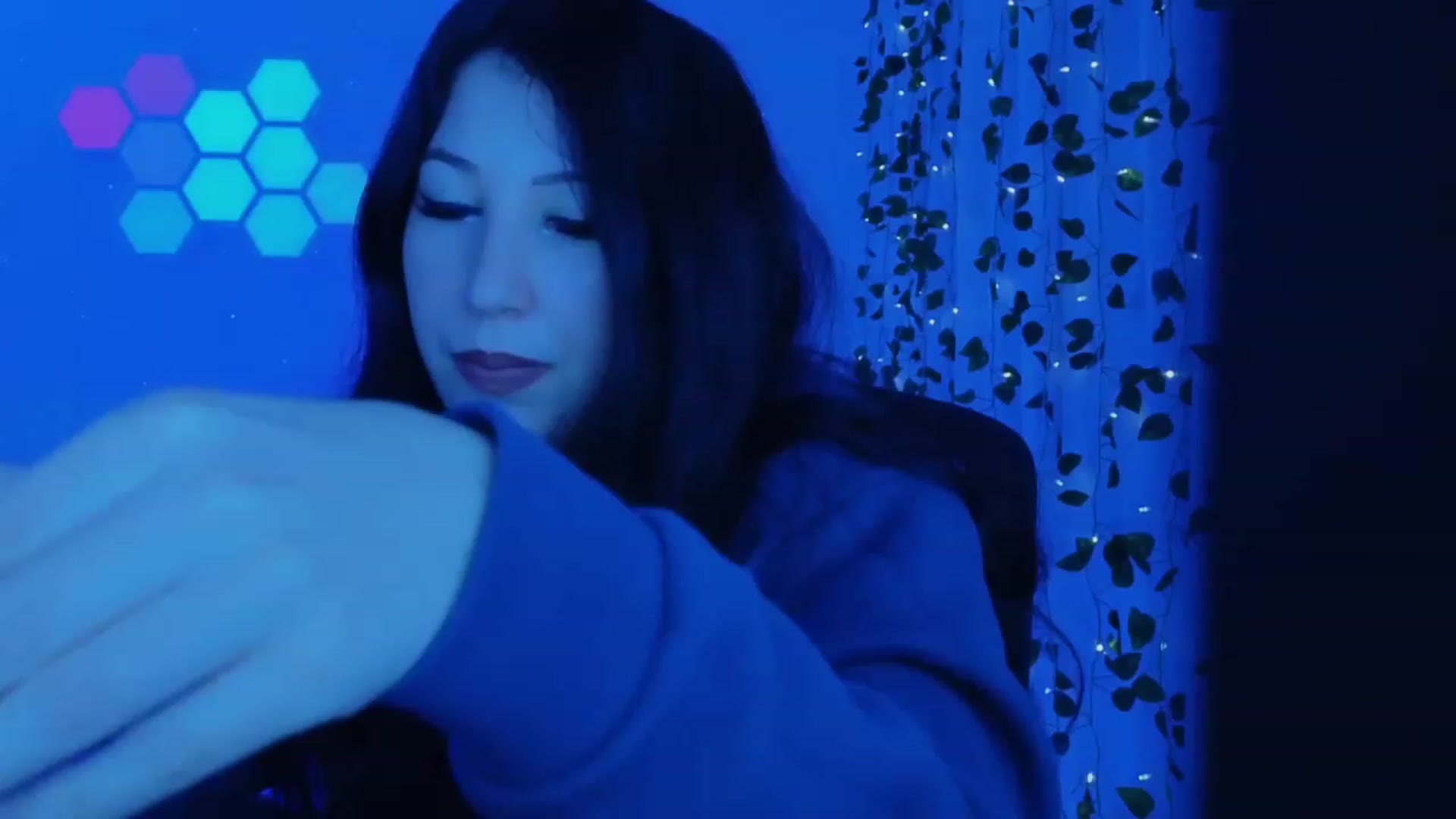 Gallery image thumbnail from LenaDanzara's myfreecams stream on, 12/30/2023, 10:01 image 20 of 20