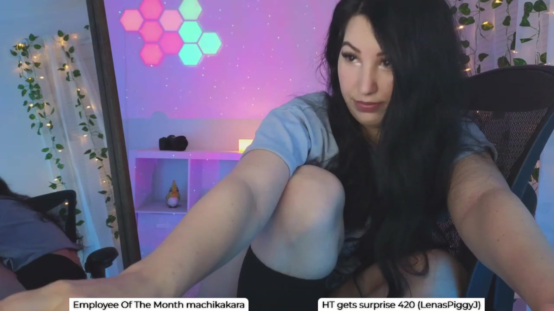 Gallery image thumbnail from LenaDanzara's myfreecams stream on, 01/07/2024, 07:32 image 10 of 20