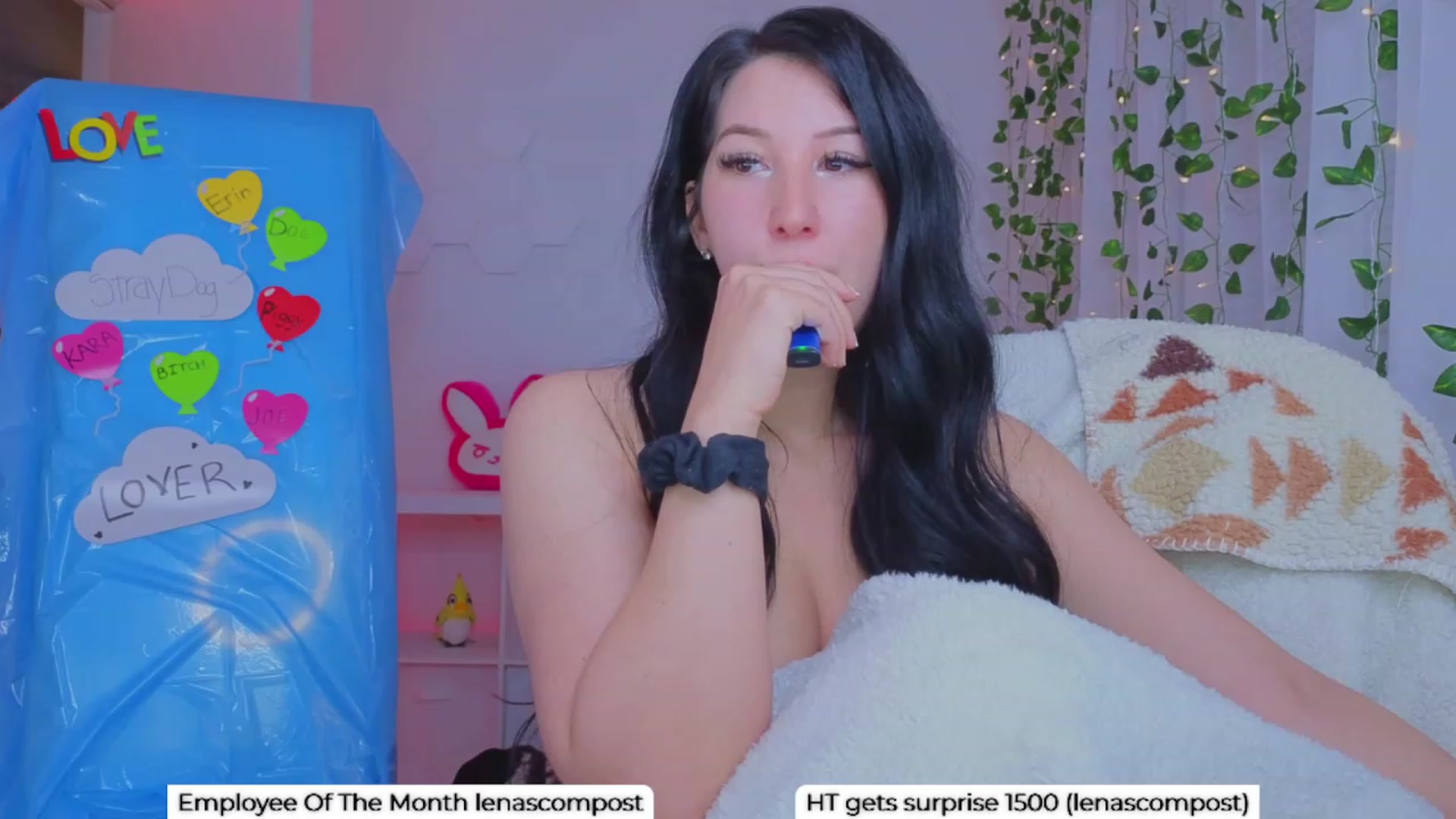 Gallery image thumbnail from LenaDanzara's myfreecams stream on, 01/20/2024, 11:46 image 17 of 20