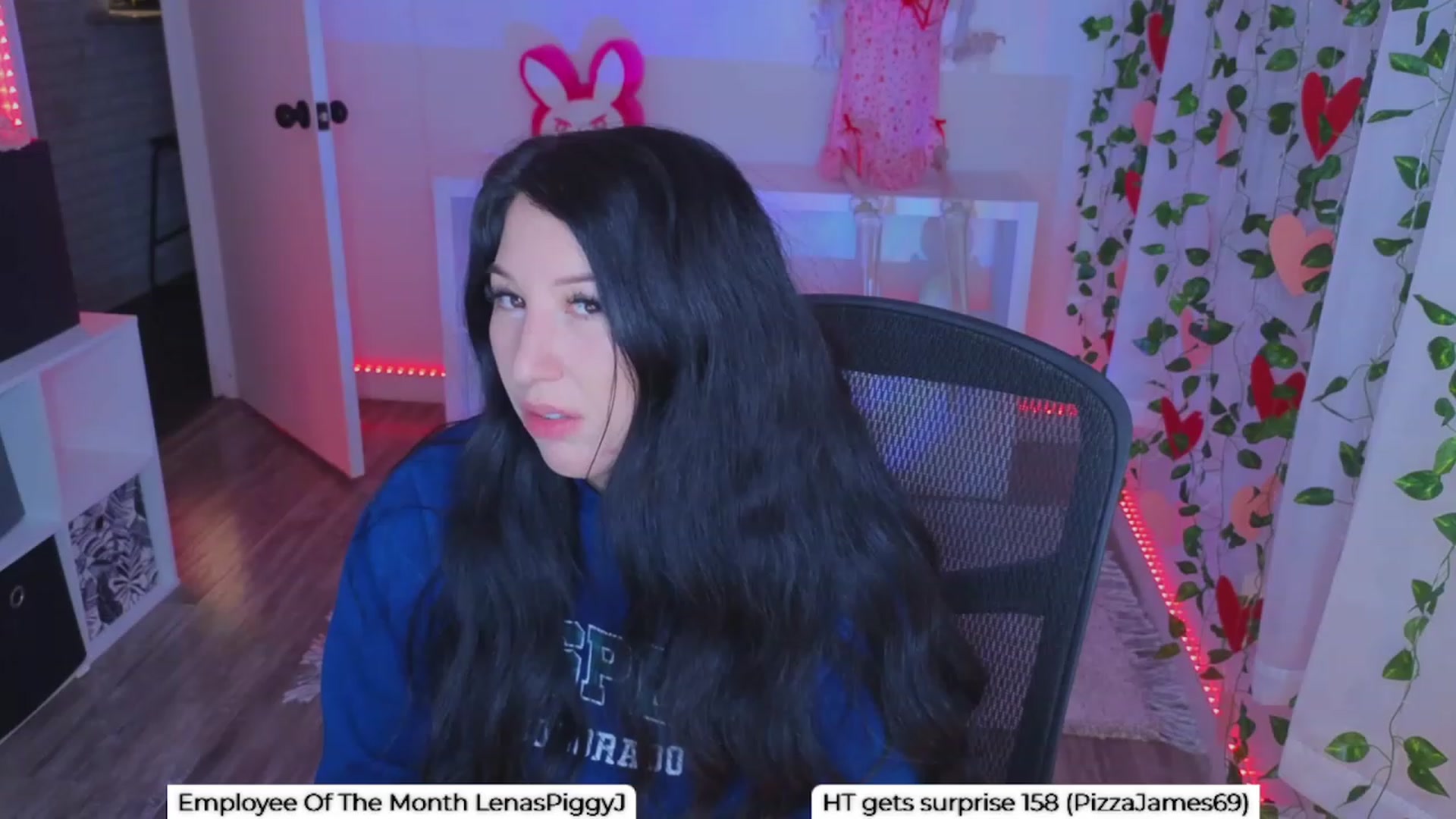 Gallery image thumbnail from LenaDanzara's myfreecams stream on, 01/24/2024, 09:45 image 14 of 20