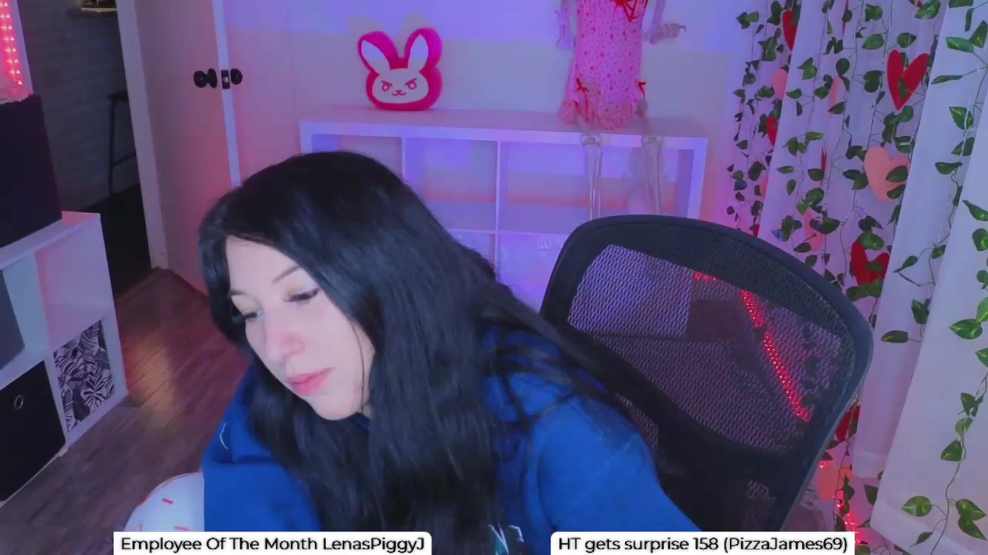 Gallery image thumbnail from LenaDanzara's myfreecams stream on, 01/24/2024, 09:45 image 20 of 20