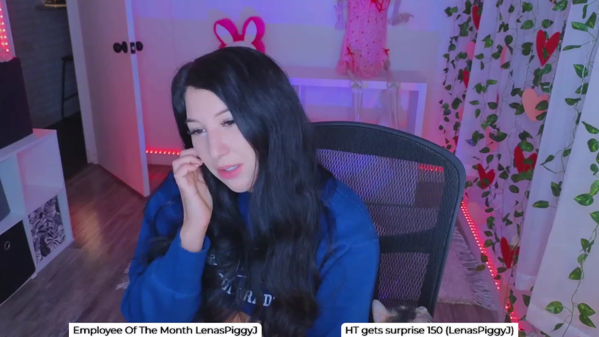 Gallery image thumbnail from LenaDanzara's myfreecams stream on, 01/24/2024, 09:45 image 13 of 20
