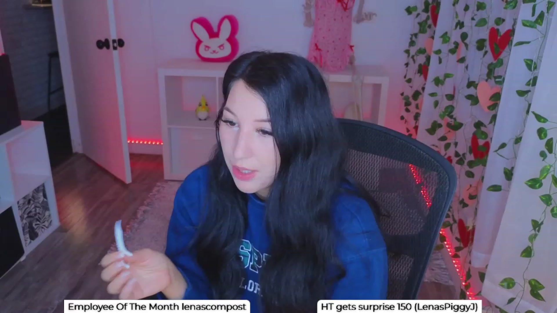 Gallery image thumbnail from LenaDanzara's myfreecams stream on, 01/24/2024, 09:45 image 4 of 20